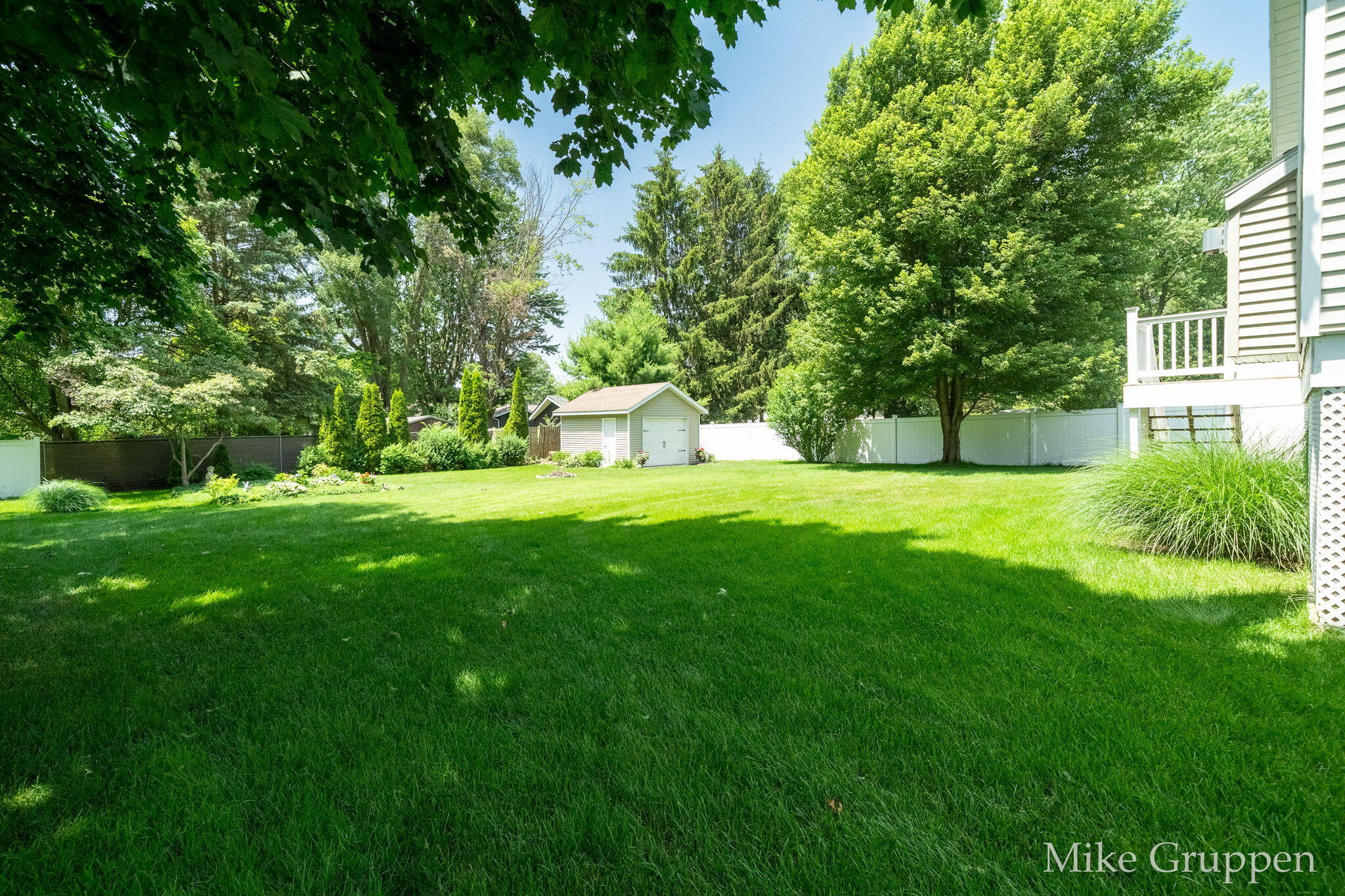 2565 Spring Court Zeeland MI 49464