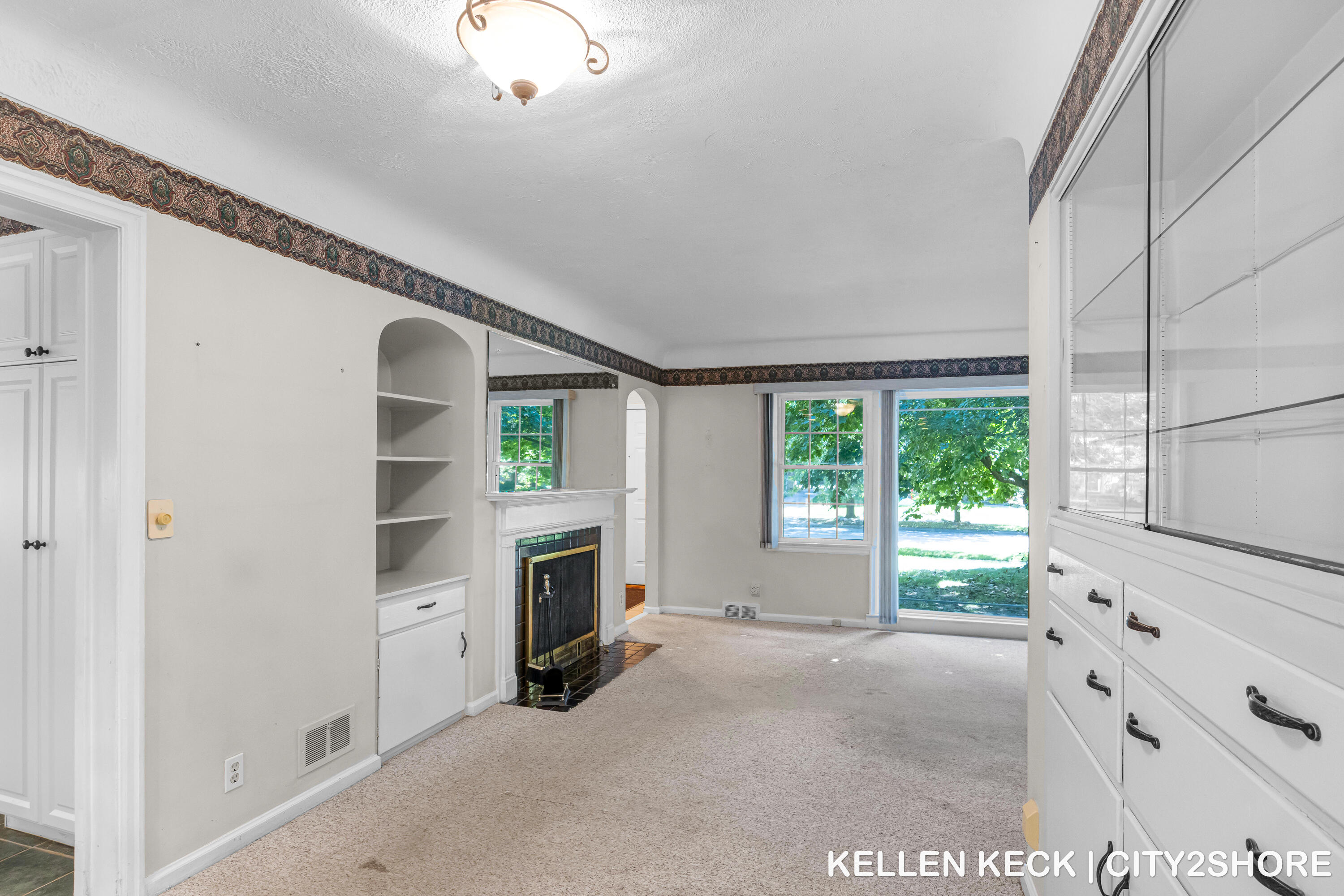 1931 Hall Street SE East Grand Rapids MI 49506
