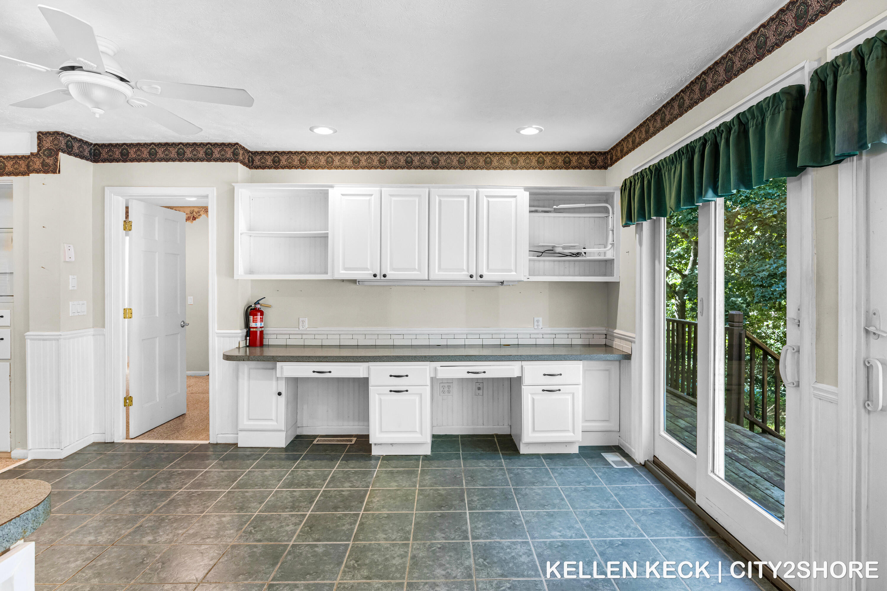 1931 Hall Street SE East Grand Rapids MI 49506