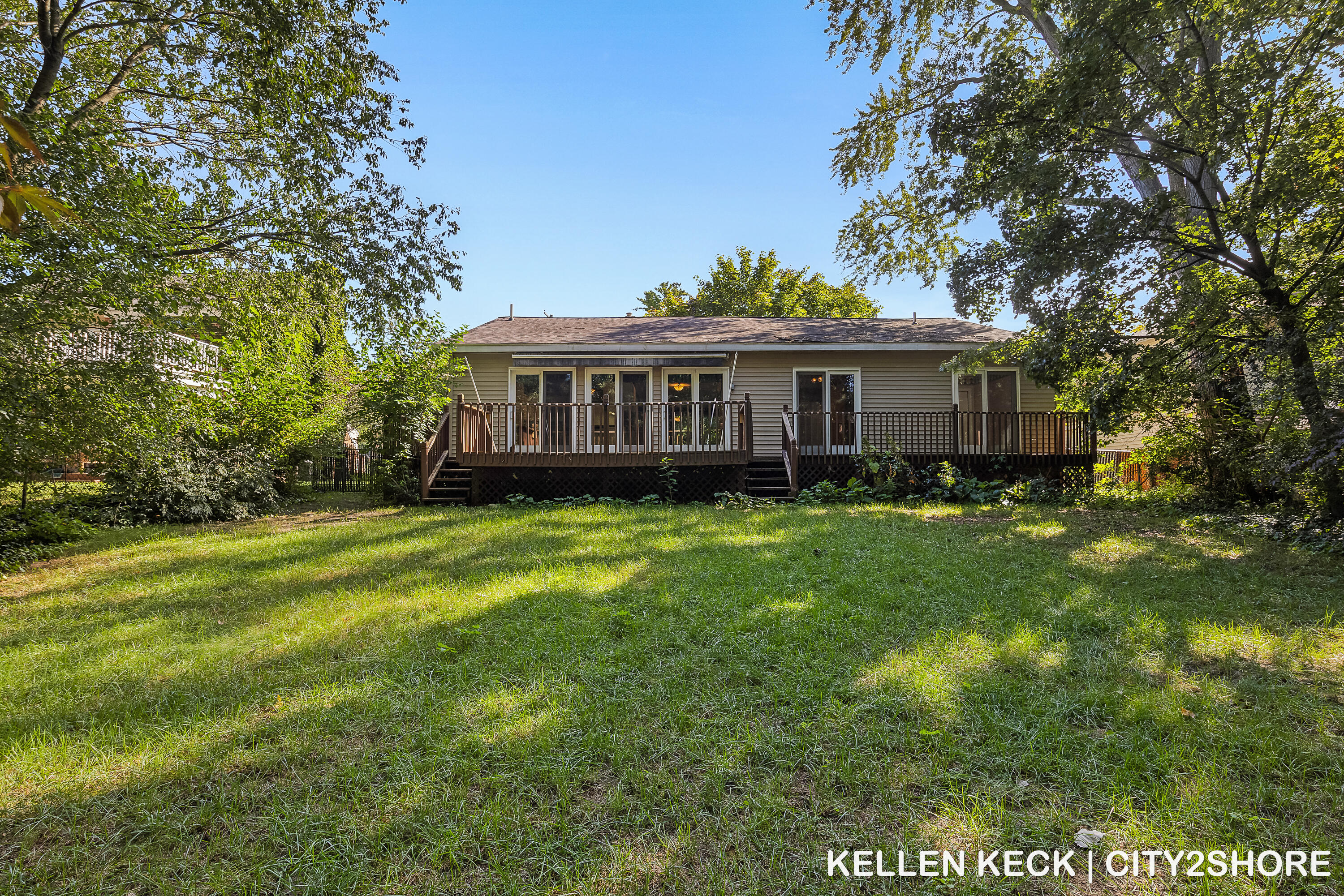 1931 Hall Street SE East Grand Rapids MI 49506