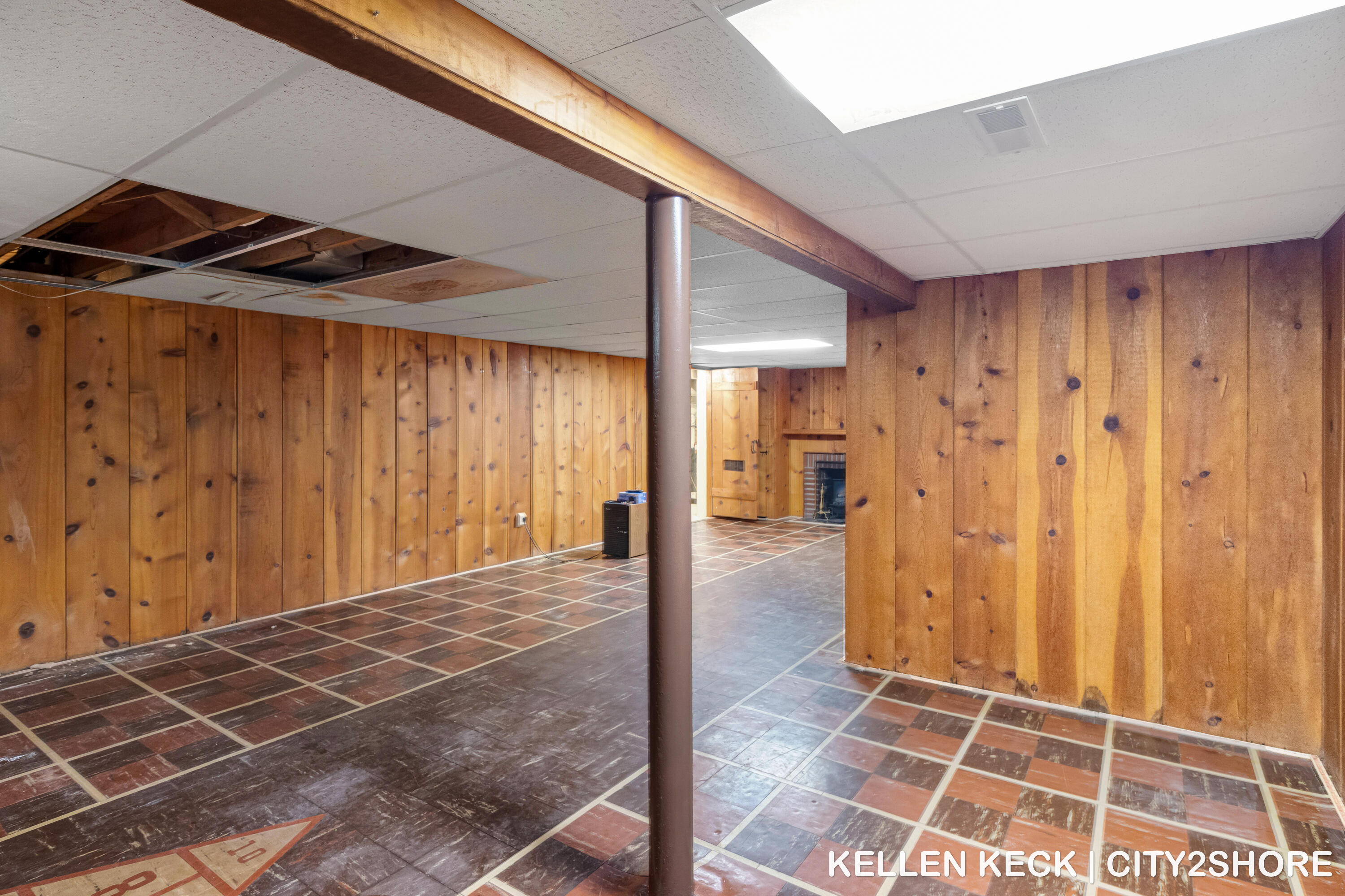 1931 Hall Street SE East Grand Rapids MI 49506