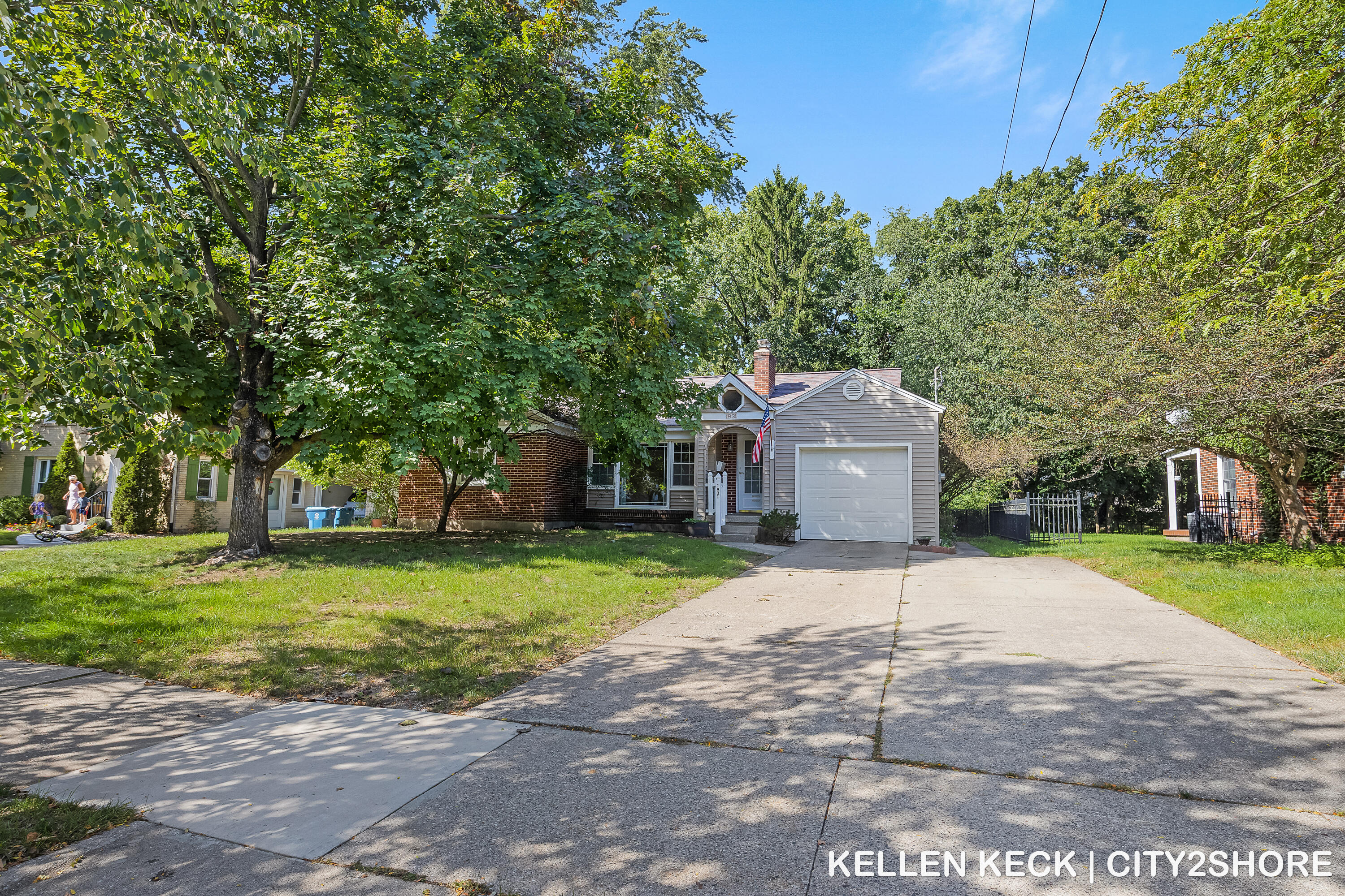 1931 Hall Street SE East Grand Rapids MI 49506