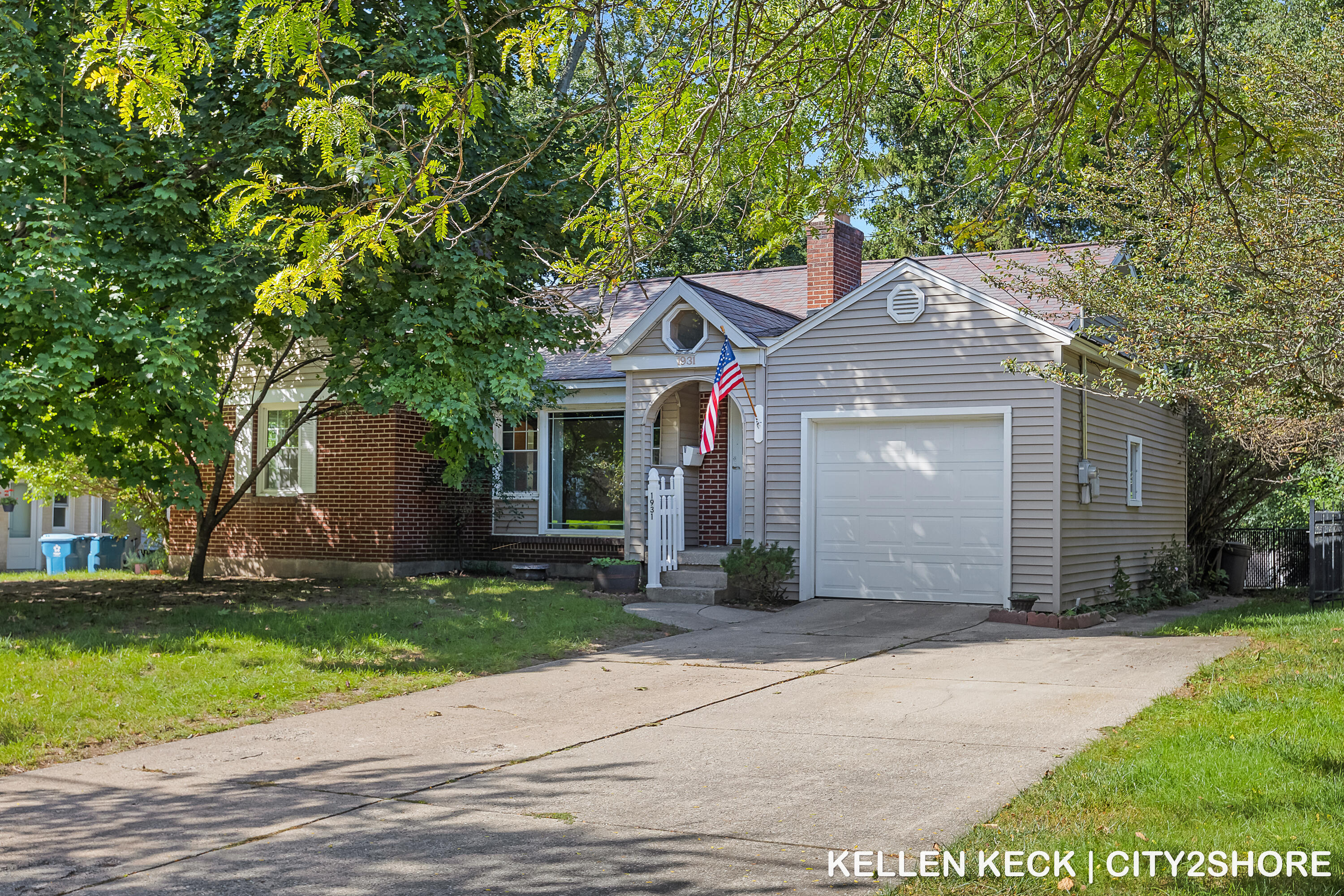 1931 Hall Street SE East Grand Rapids MI 49506