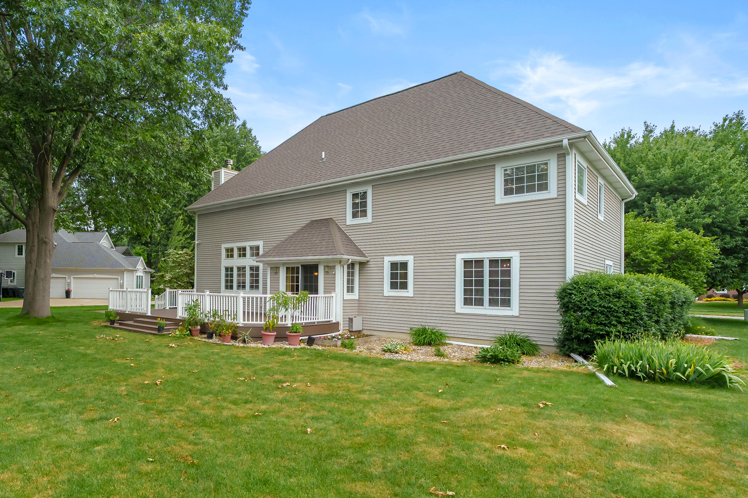 2166 Alpine Court Stevensville MI 49127