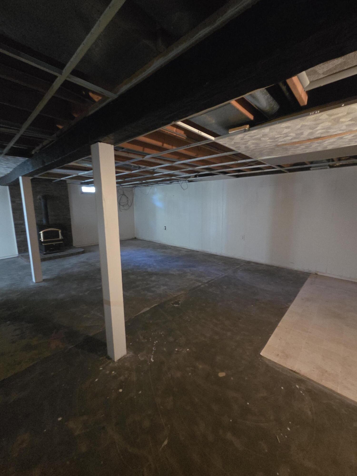 1422 Lake Avenue Portage MI 49002