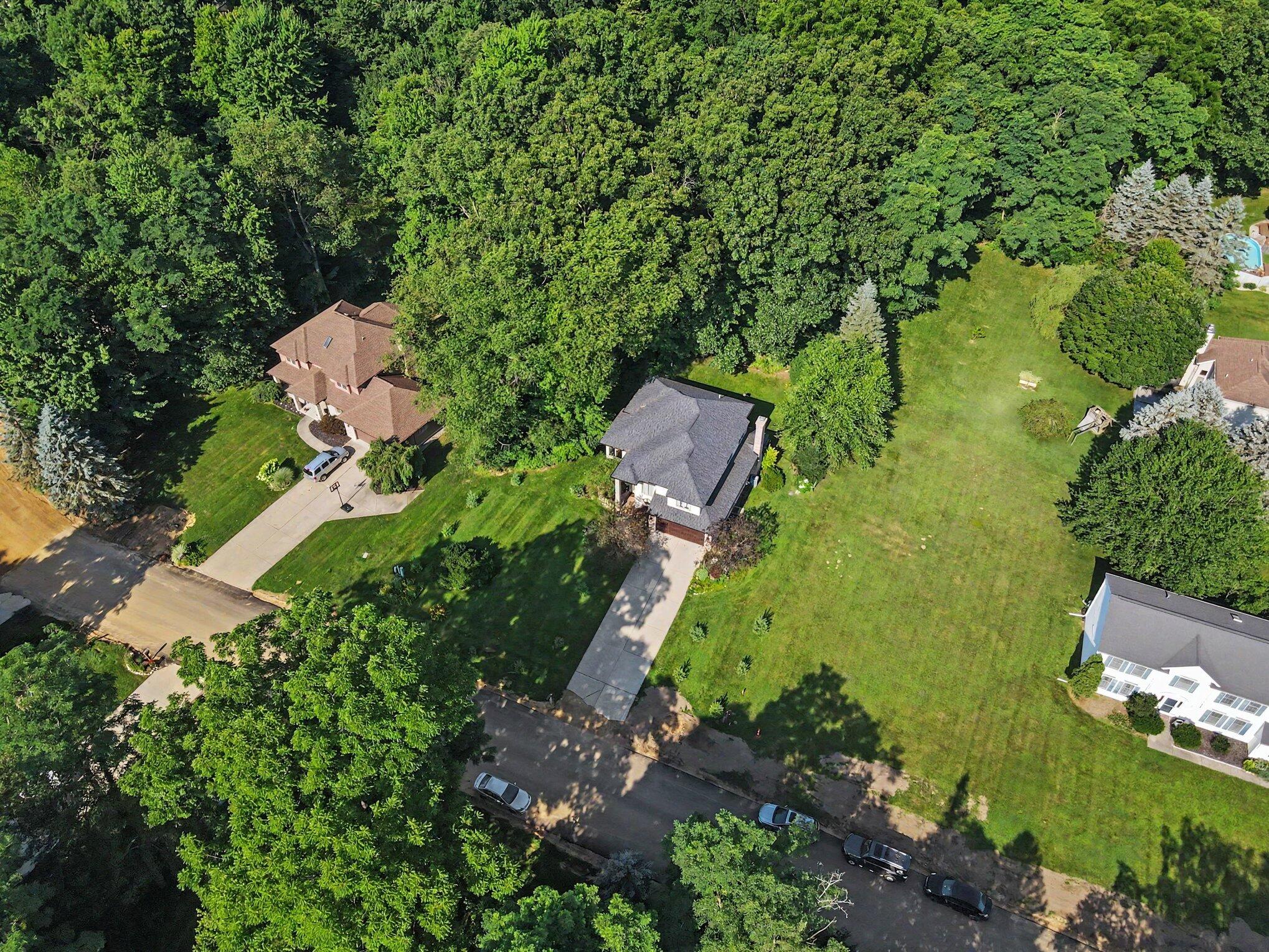 2573 Ramblewood Drive Kalamazoo MI 49009