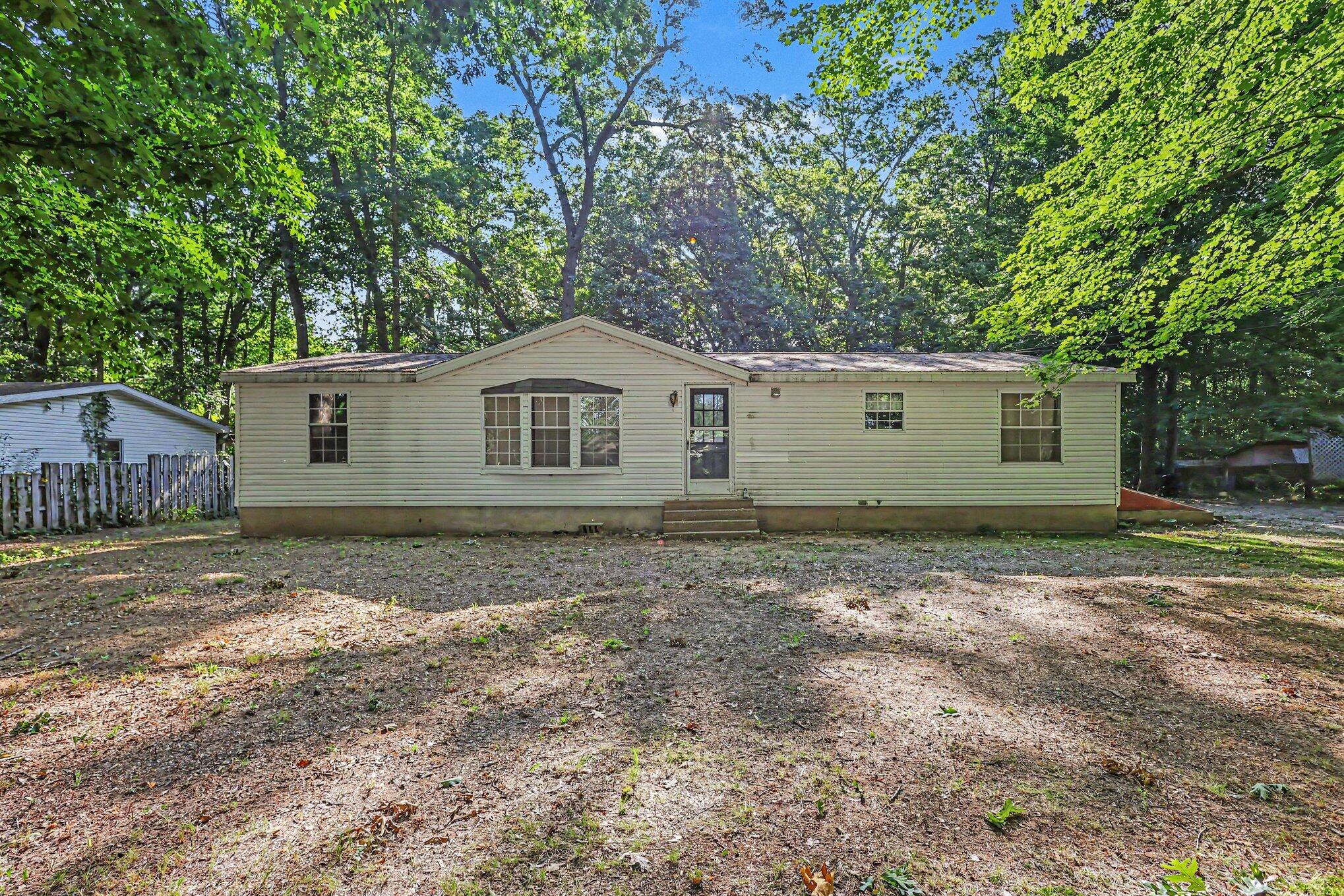 1523 Fern Street Allegan MI 49010