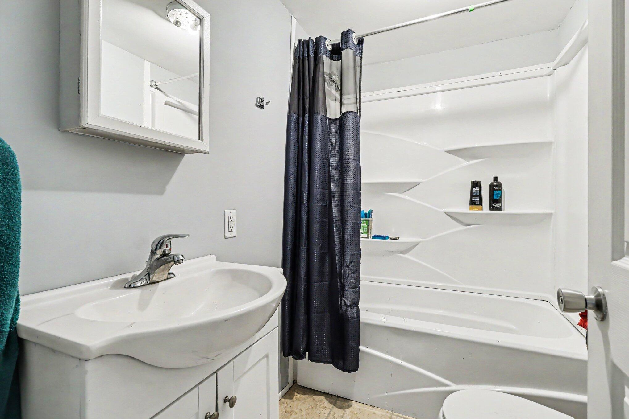 508 Maple Street Decatur MI 49045