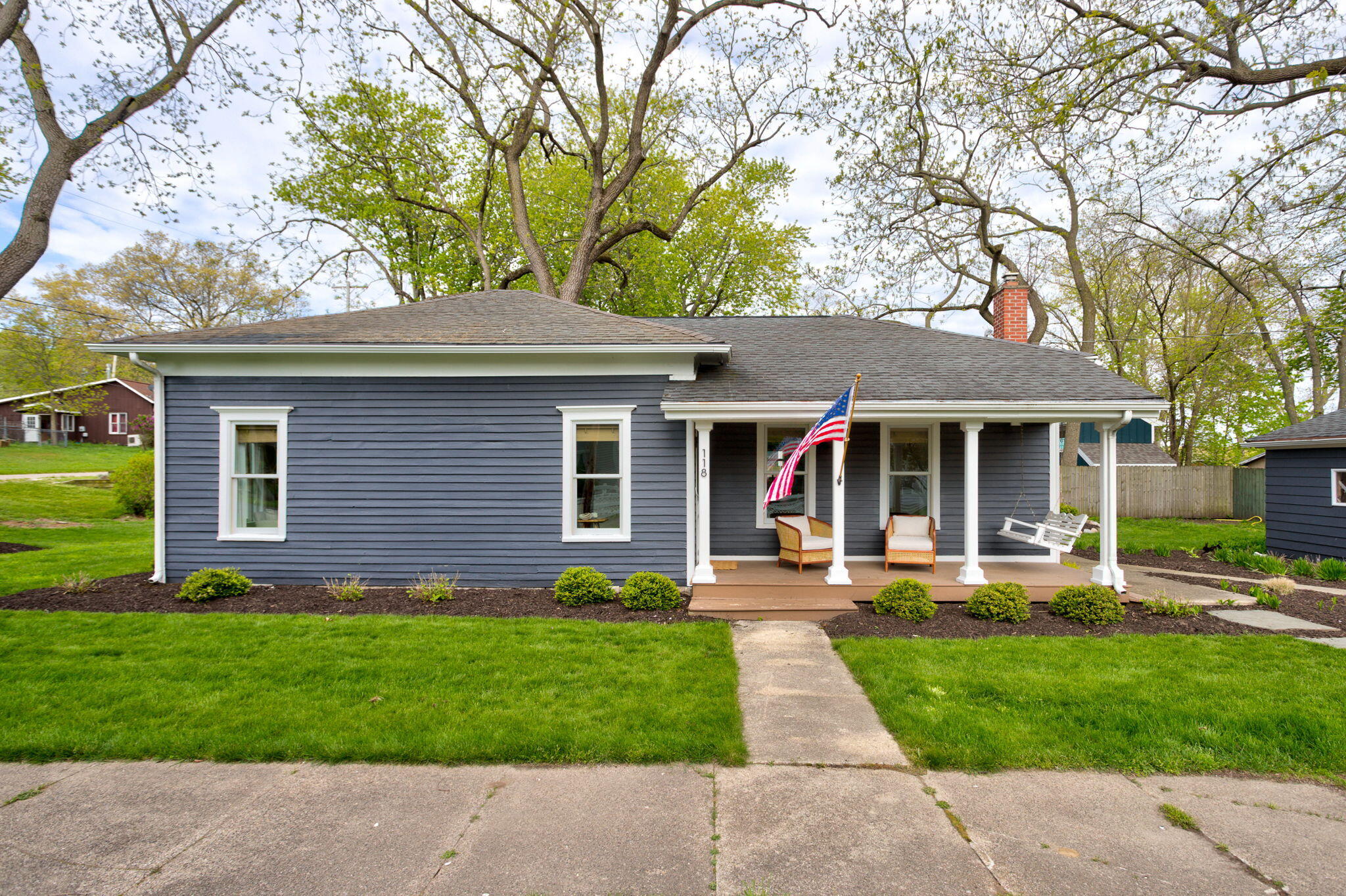 118 S Spring Street Douglas MI 49406
