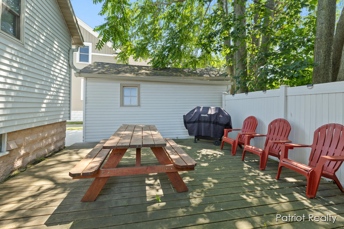 602 Jackson Street Grand Haven MI 49417