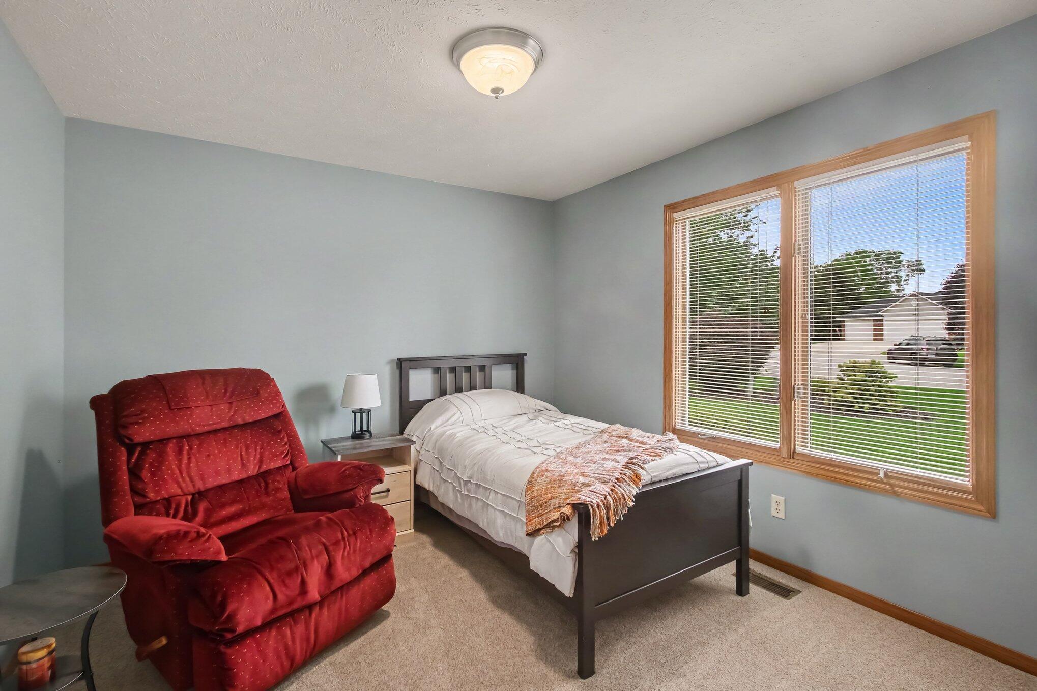 898 Mid Bluff Drive Zeeland MI 49464
