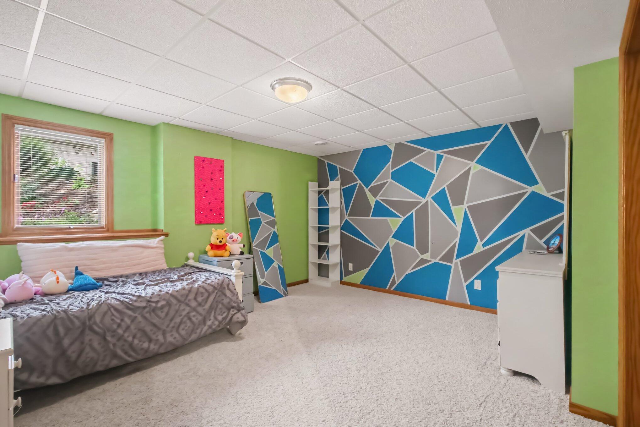 898 Mid Bluff Drive Zeeland MI 49464