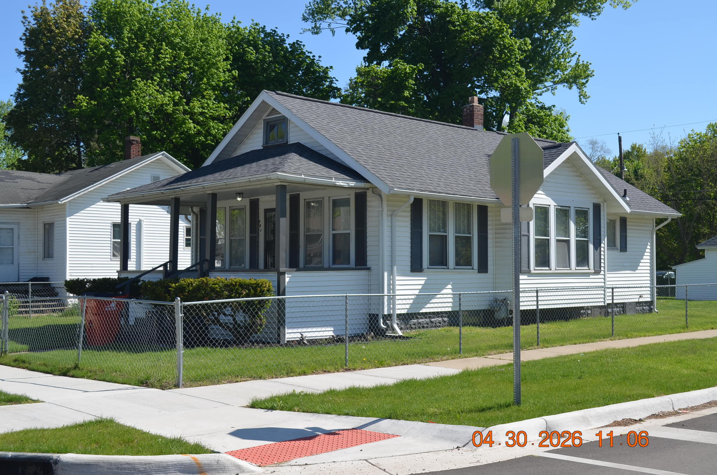 791 Mcallister Avenue Benton Harbor MI 49022
