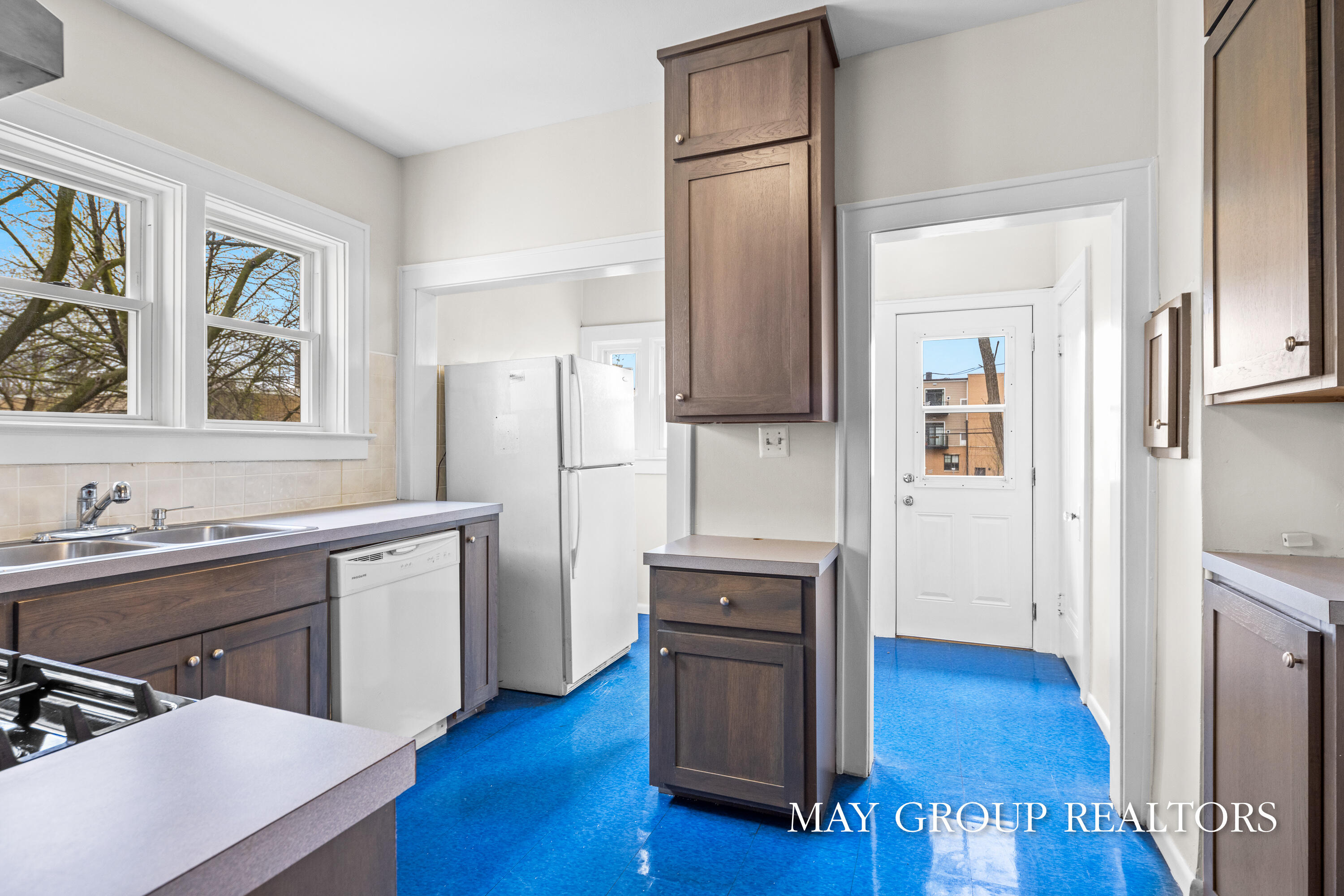 28 Benjamin Avenue SE Grand Rapids MI 49506