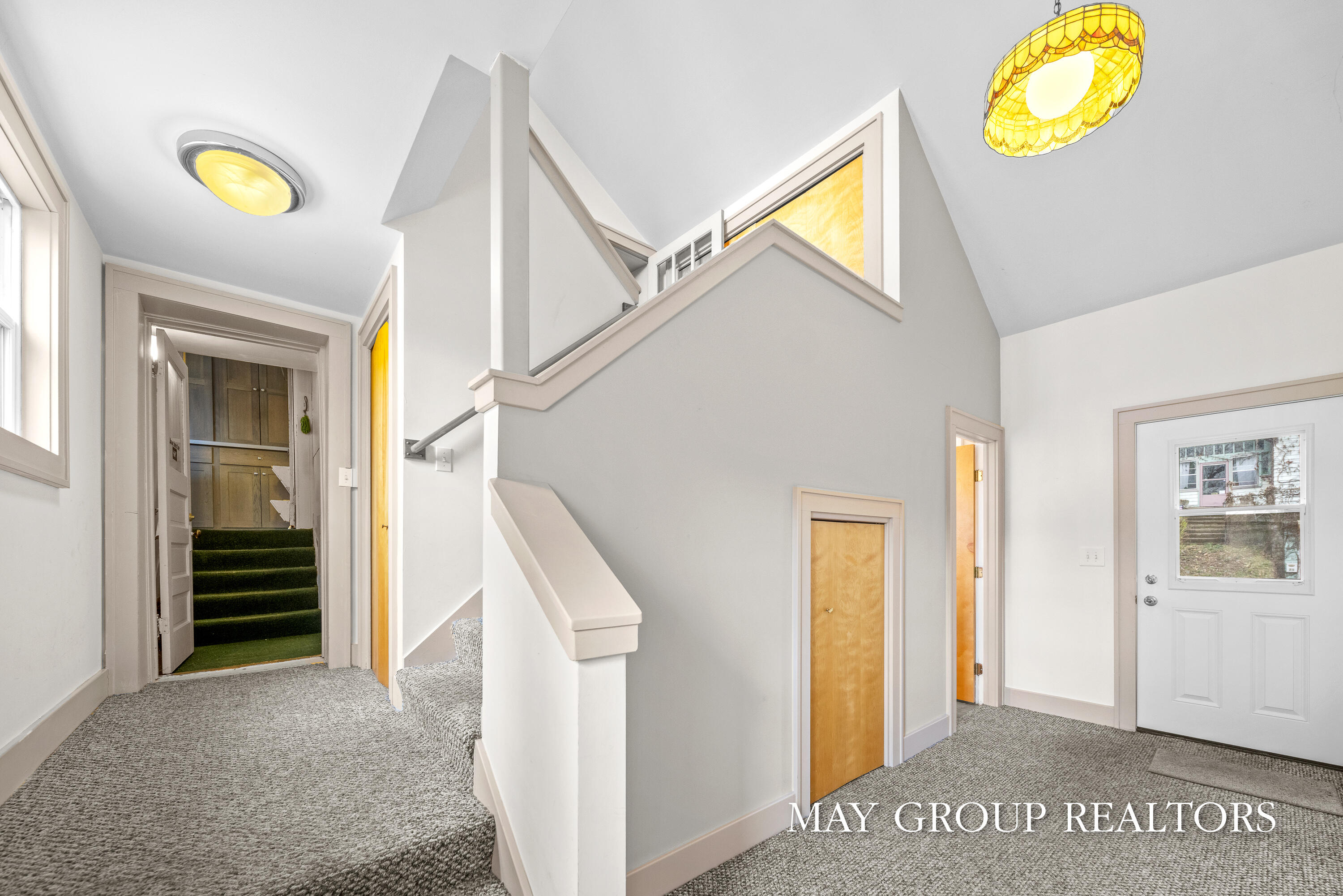 28 Benjamin Avenue SE Grand Rapids MI 49506