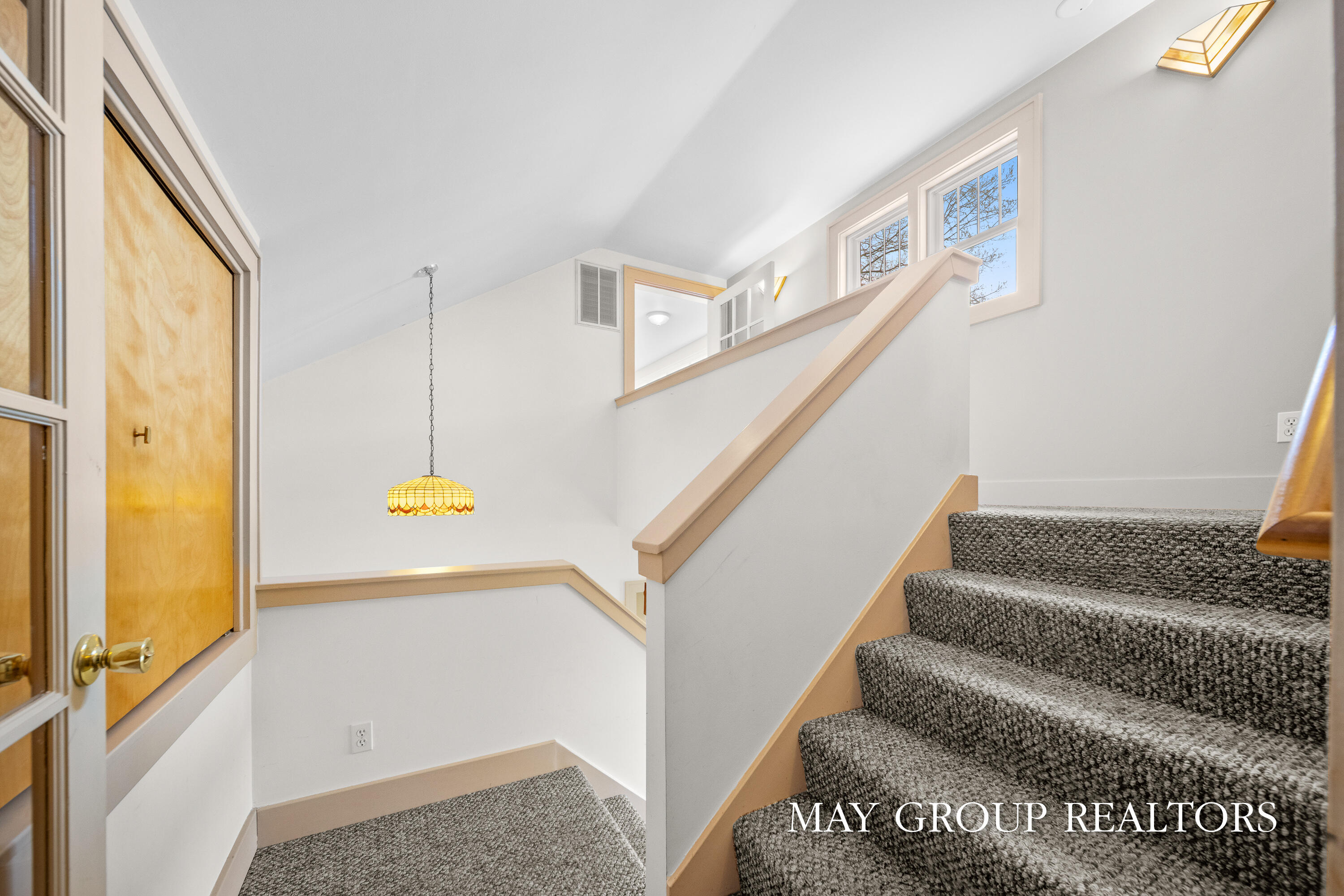 28 Benjamin Avenue SE Grand Rapids MI 49506