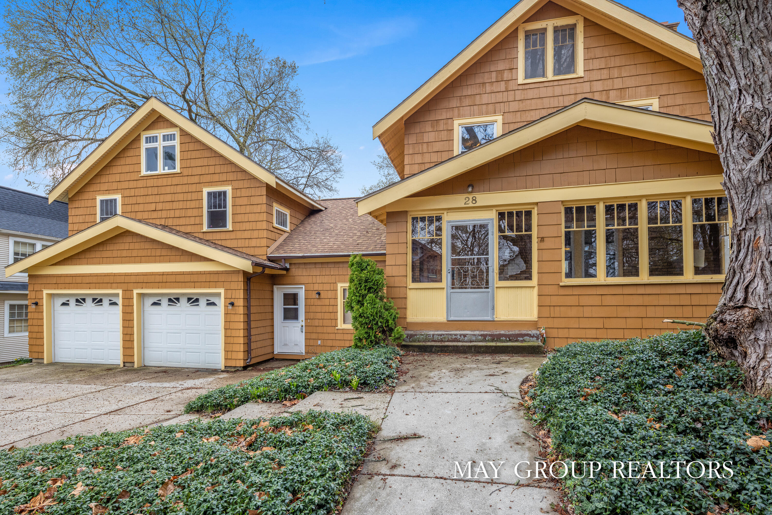28 Benjamin Avenue SE Grand Rapids MI 49506