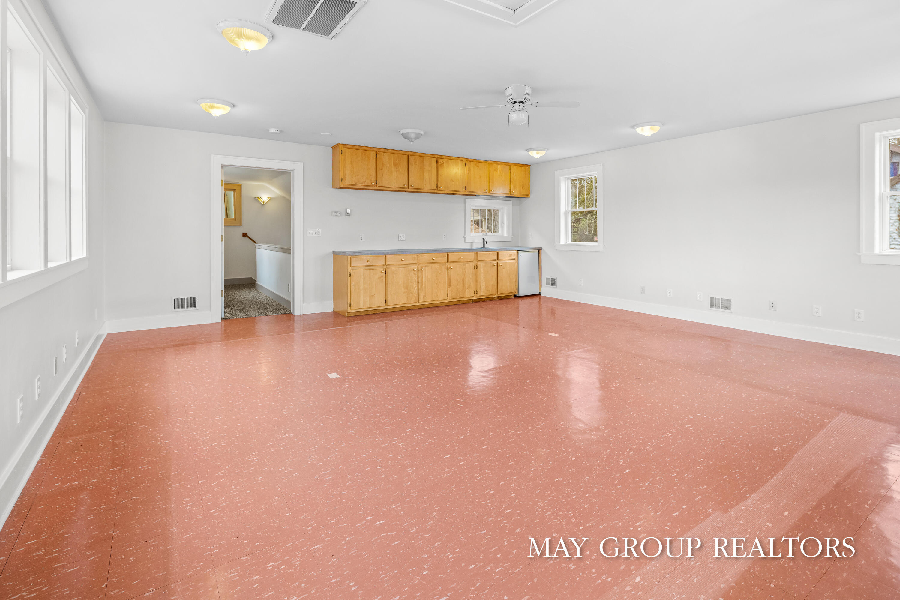 28 Benjamin Avenue SE Grand Rapids MI 49506