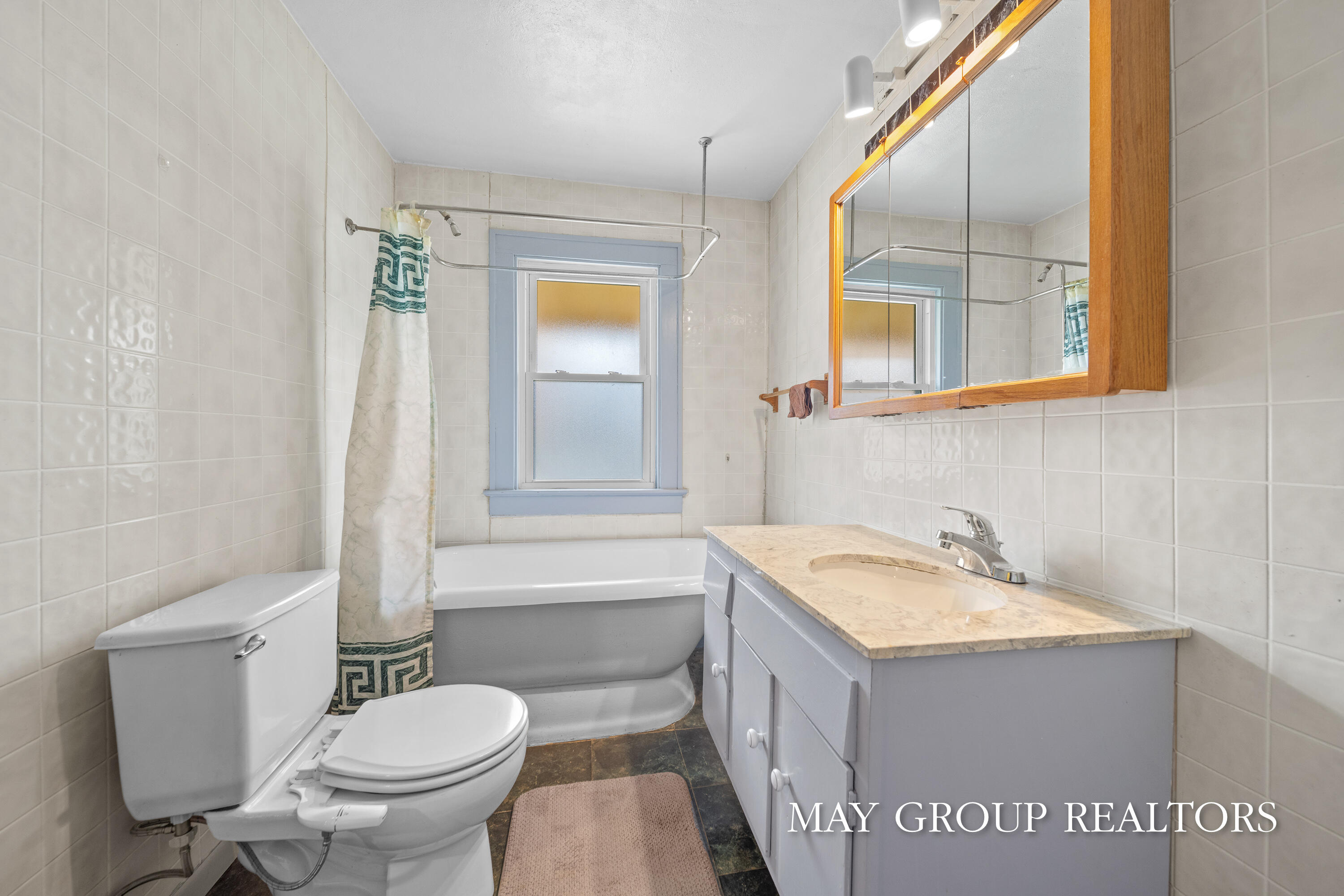 28 Benjamin Avenue SE Grand Rapids MI 49506