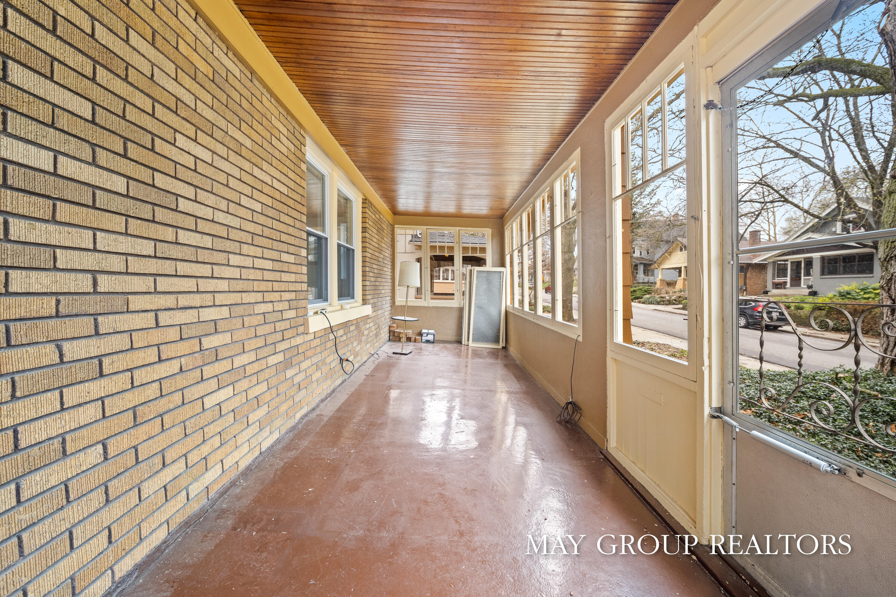 28 Benjamin Avenue SE Grand Rapids MI 49506