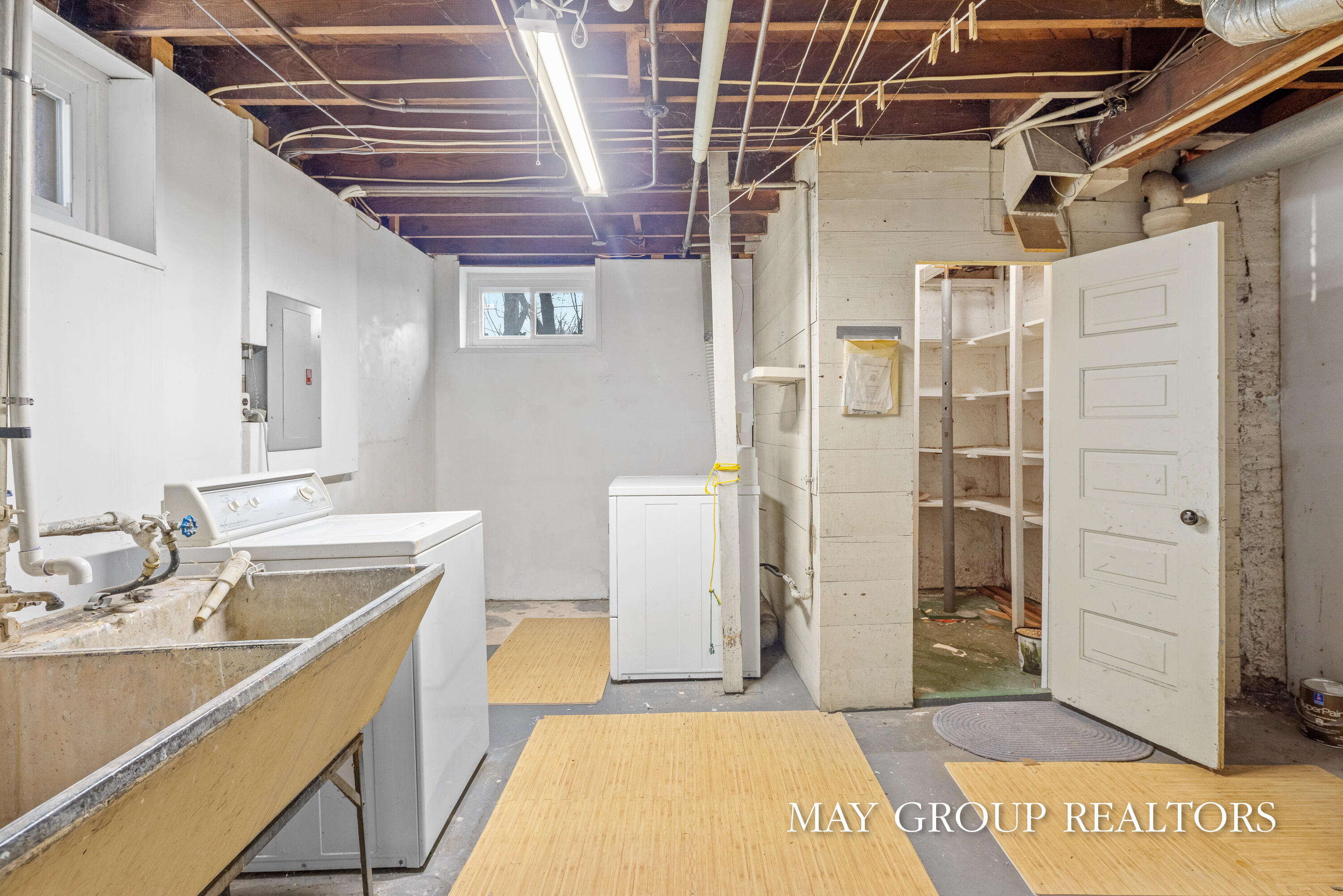 28 Benjamin Avenue SE Grand Rapids MI 49506