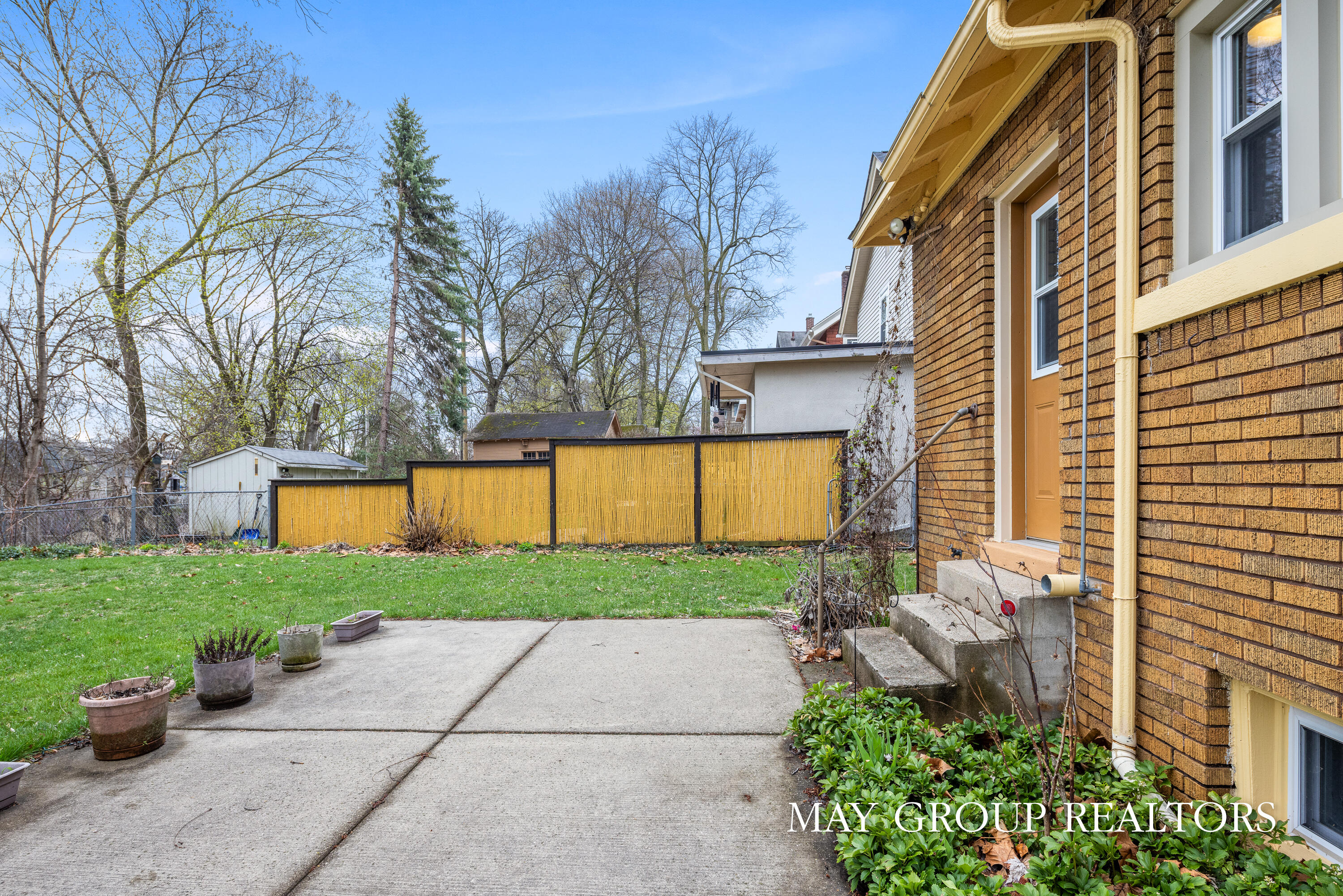 28 Benjamin Avenue SE Grand Rapids MI 49506