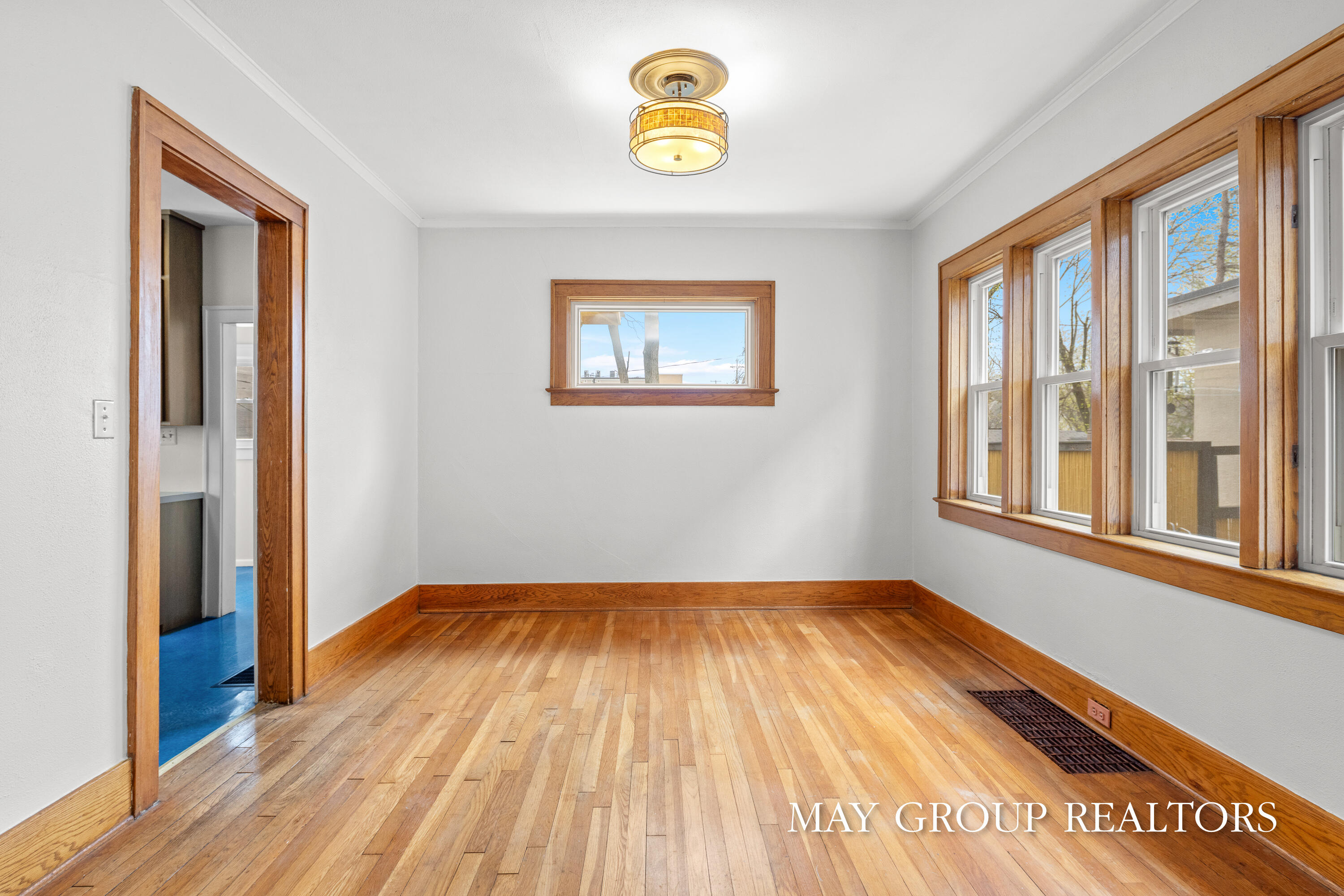 28 Benjamin Avenue SE Grand Rapids MI 49506