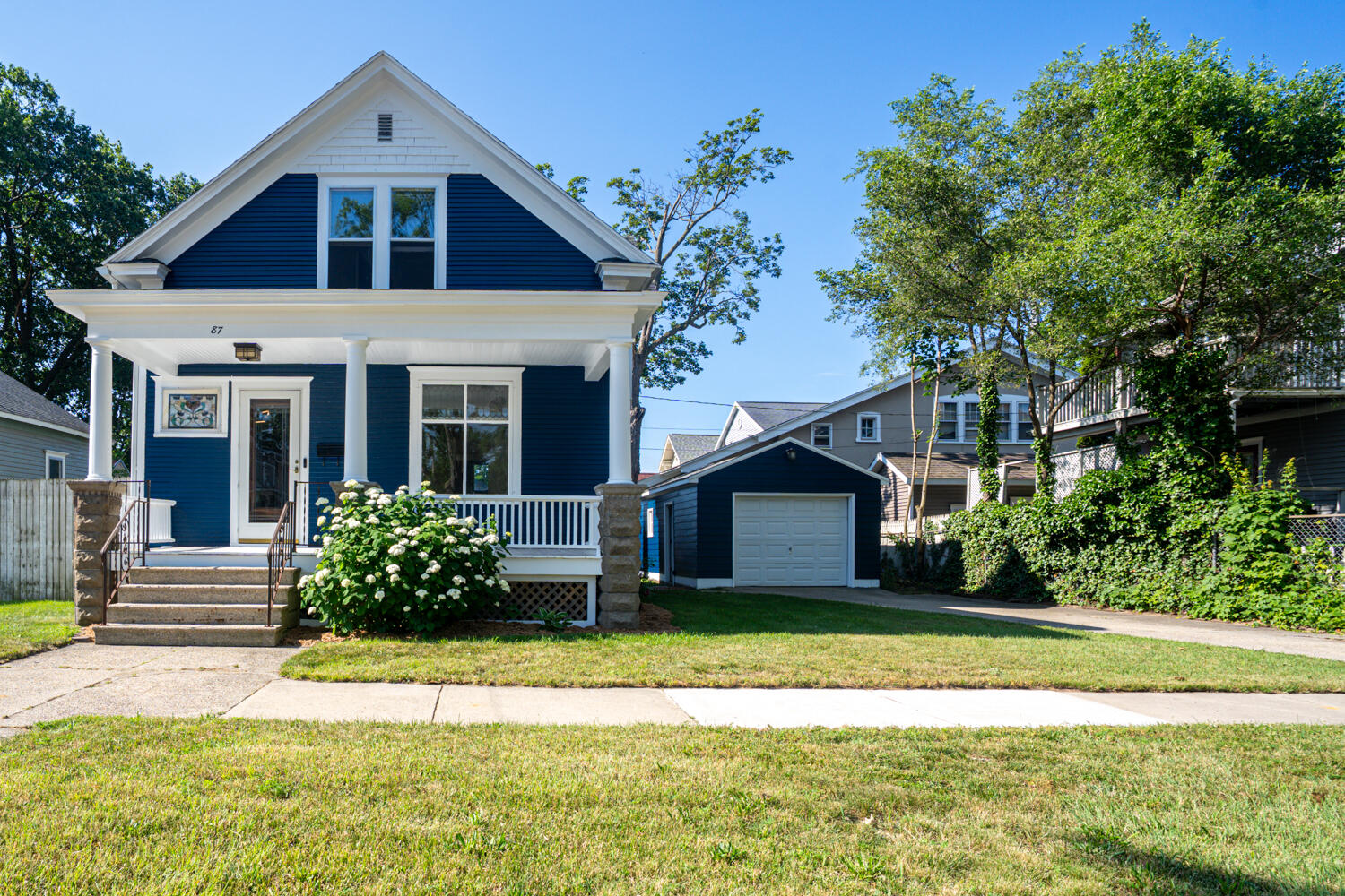 87 Monroe Avenue Muskegon MI 49440