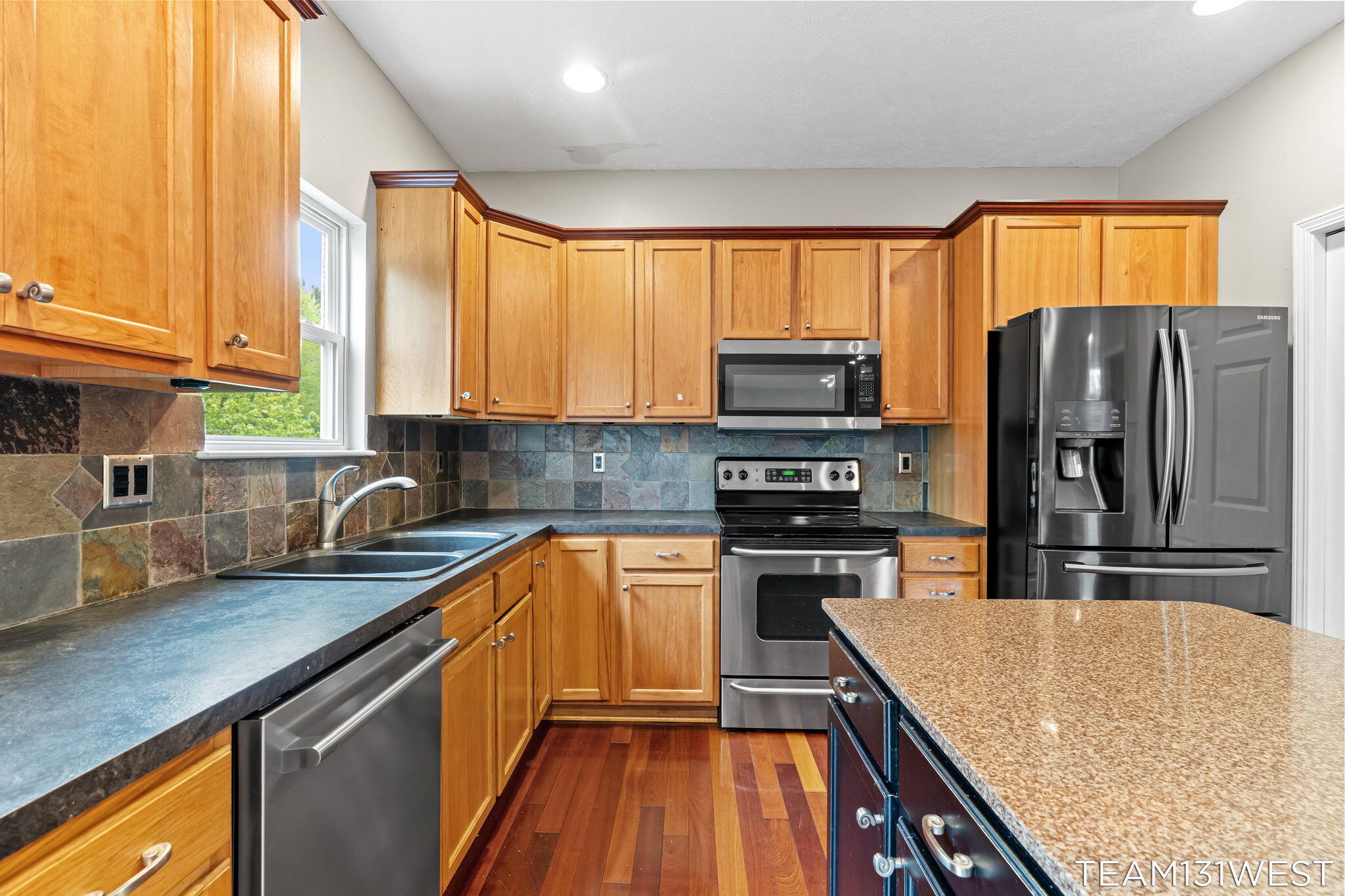 339 Sandy Court Holland MI 49424