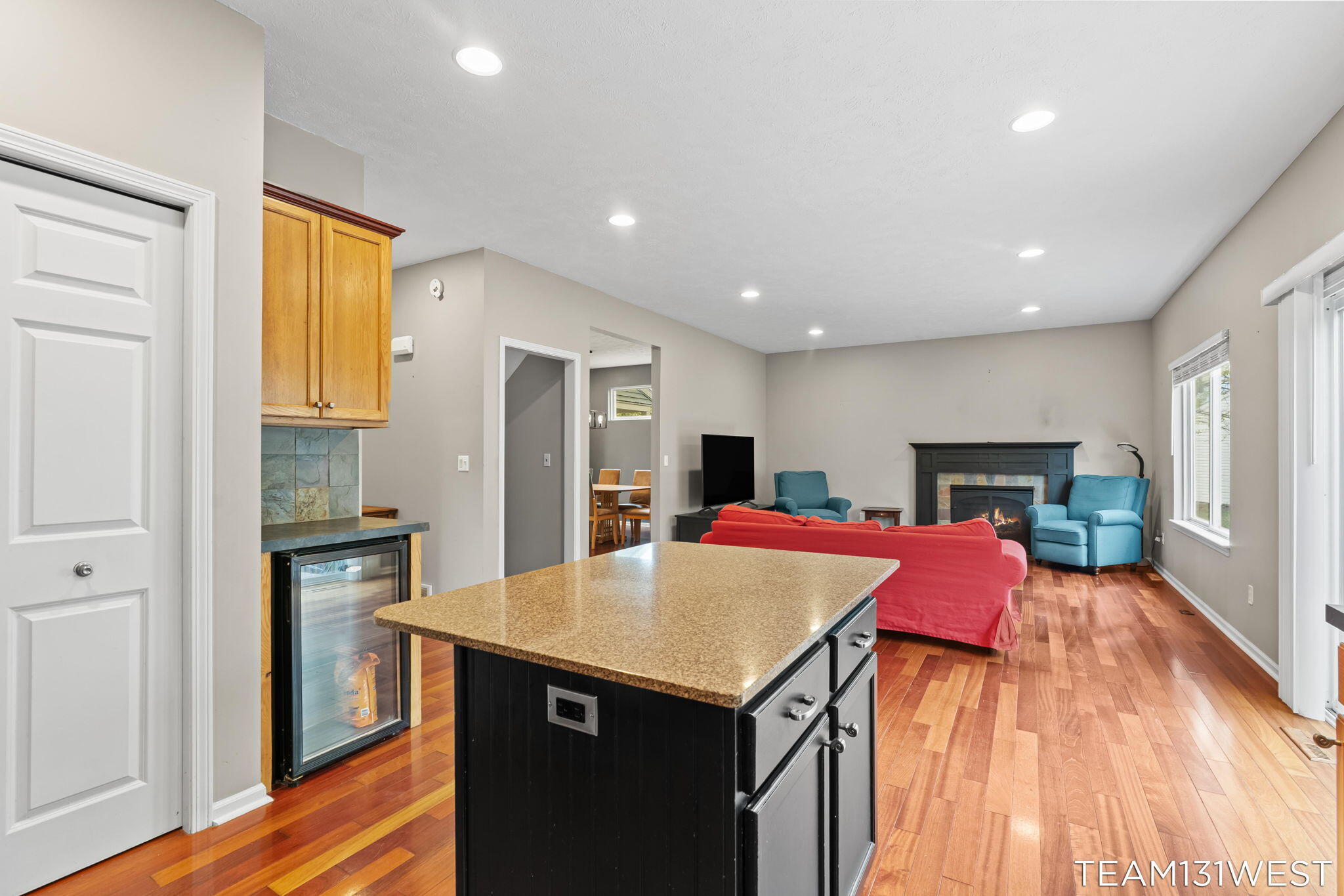 339 Sandy Court Holland MI 49424