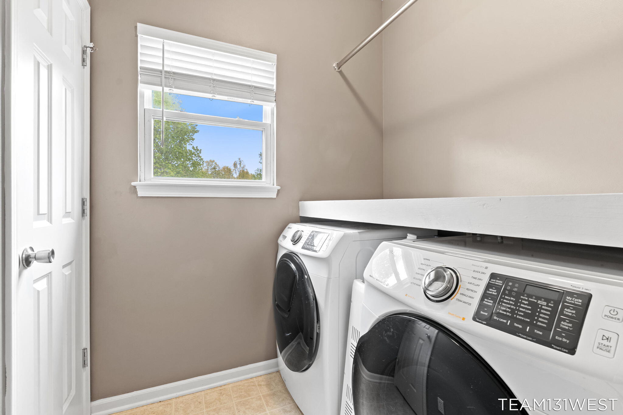 339 Sandy Court Holland MI 49424