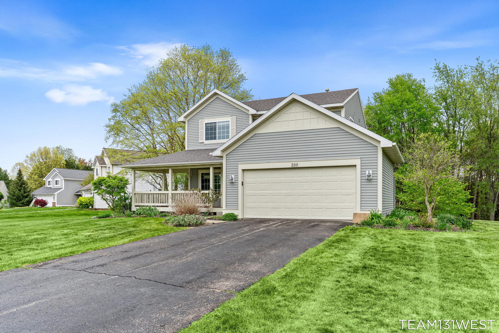339 Sandy Court Holland MI 49424
