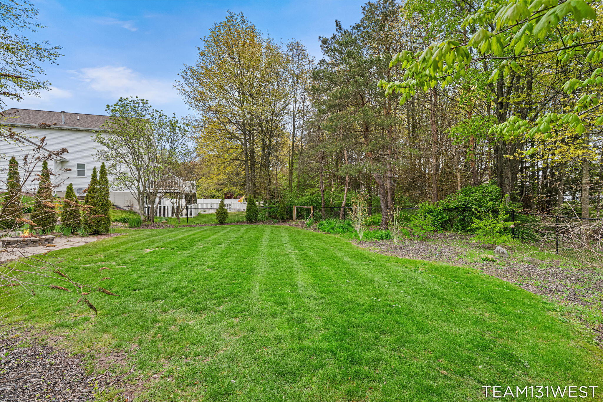 339 Sandy Court Holland MI 49424