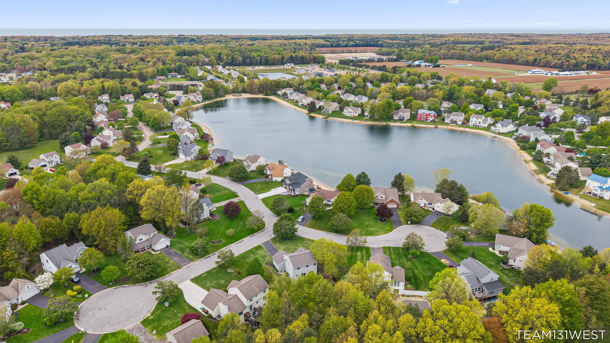 339 Sandy Court Holland MI 49424