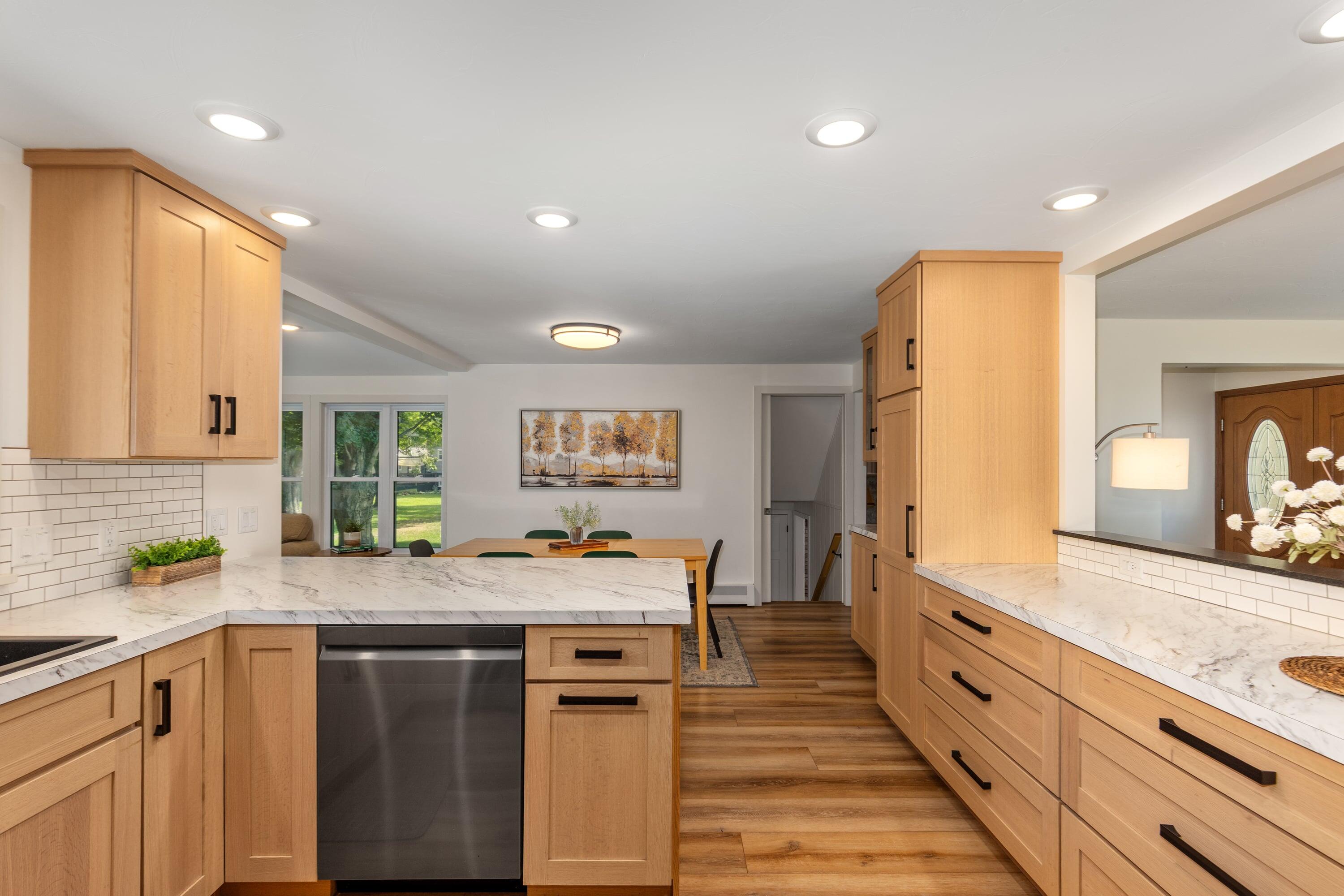 819 E Plainfield Court Zeeland MI 49464