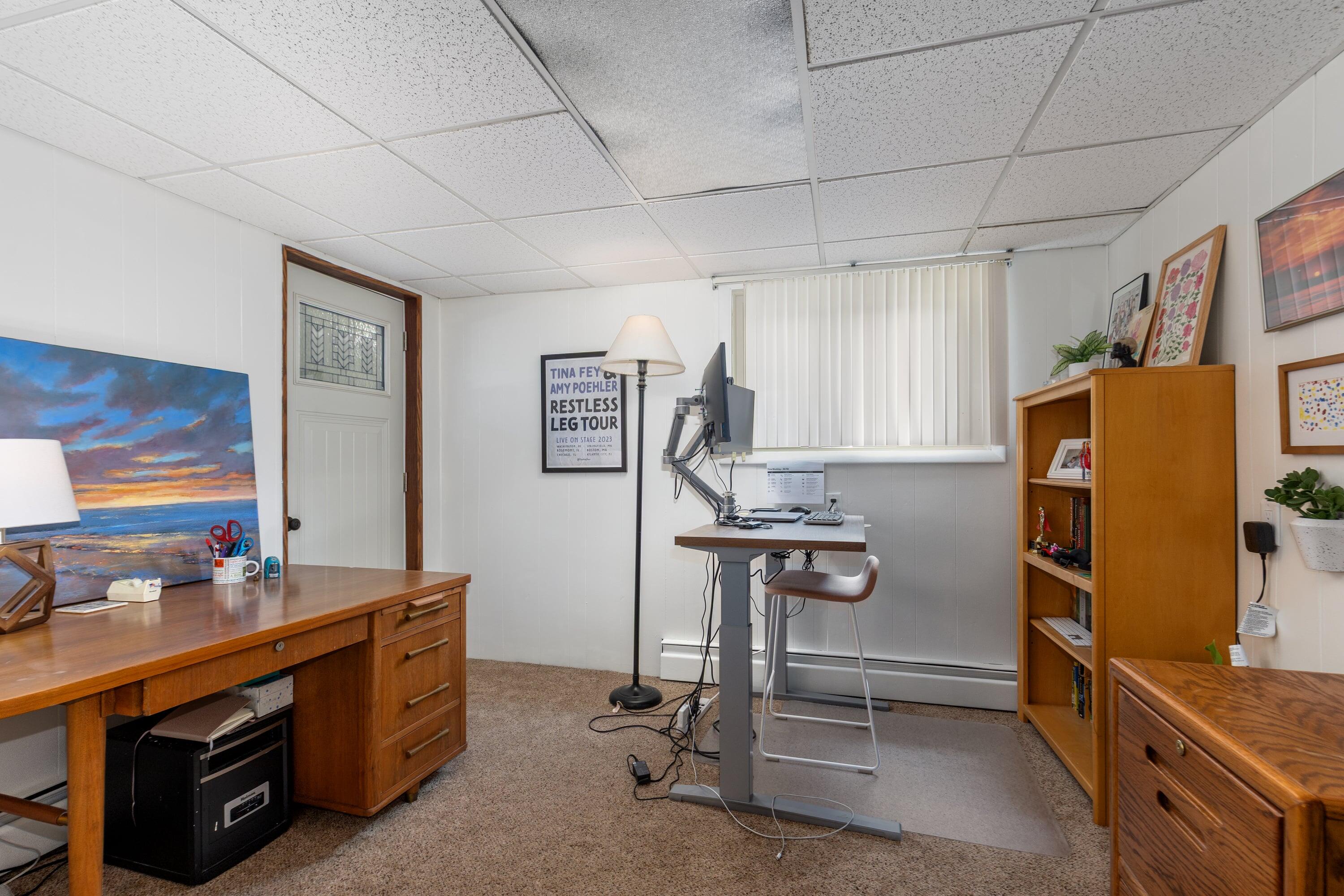 819 E Plainfield Court Zeeland MI 49464
