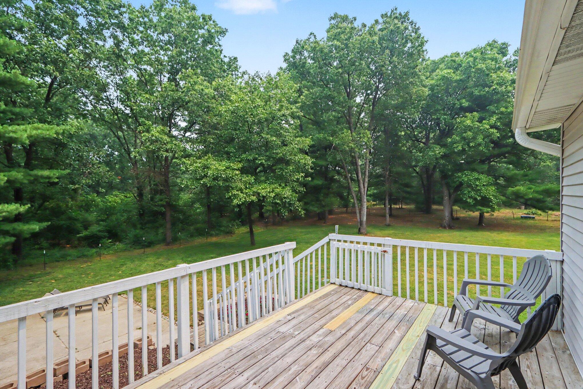 1667 Oakwood Trail Allegan MI 49010