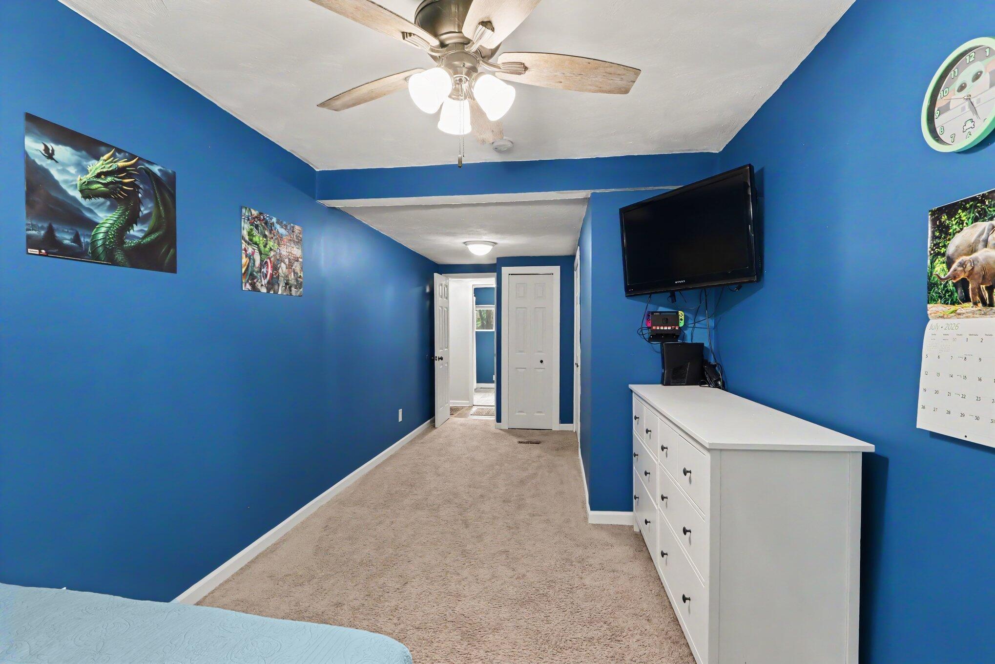 1667 Oakwood Trail Allegan MI 49010