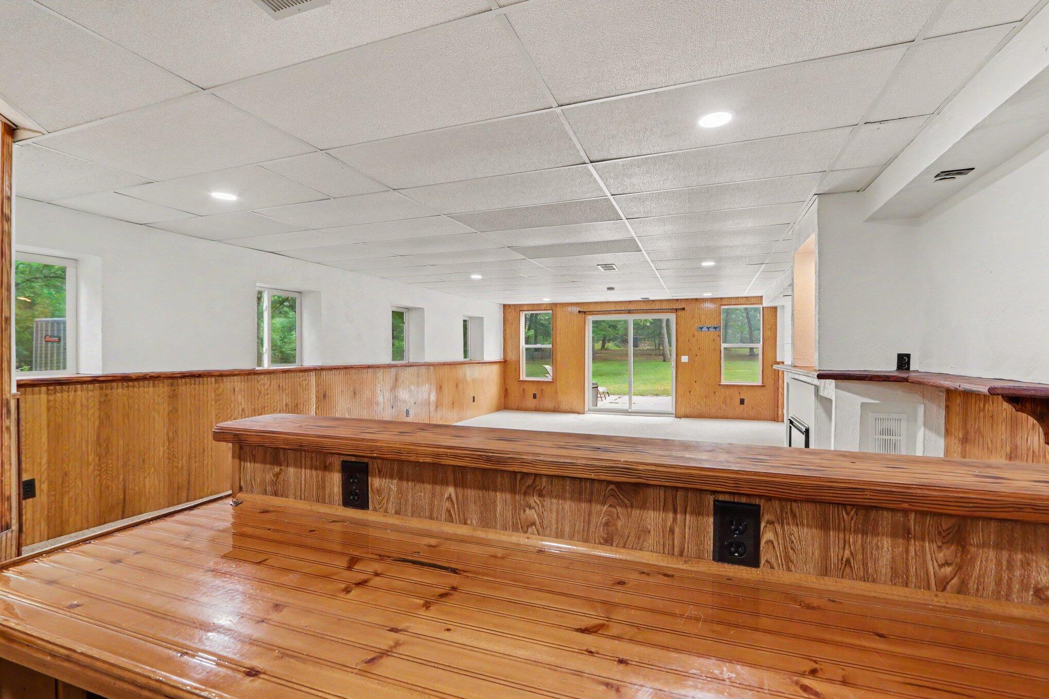 1667 Oakwood Trail Allegan MI 49010