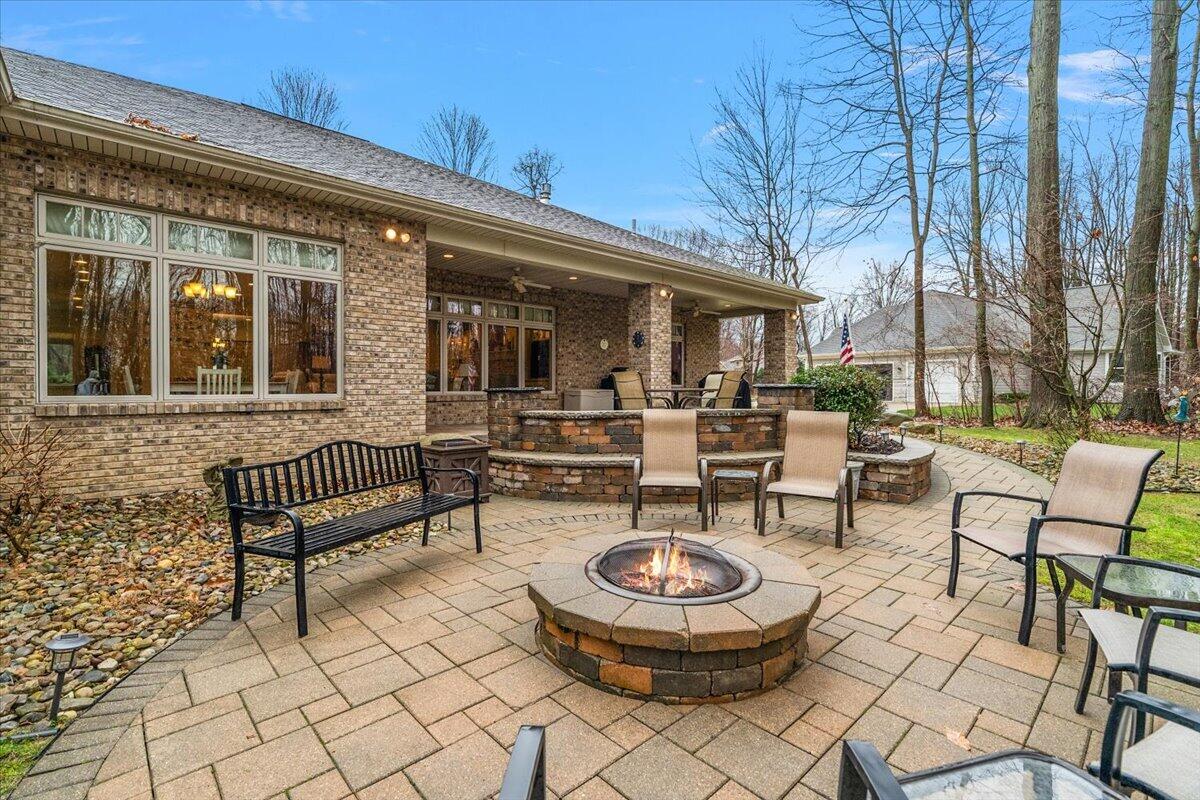 2666 Heritage Way Stevensville MI 49127