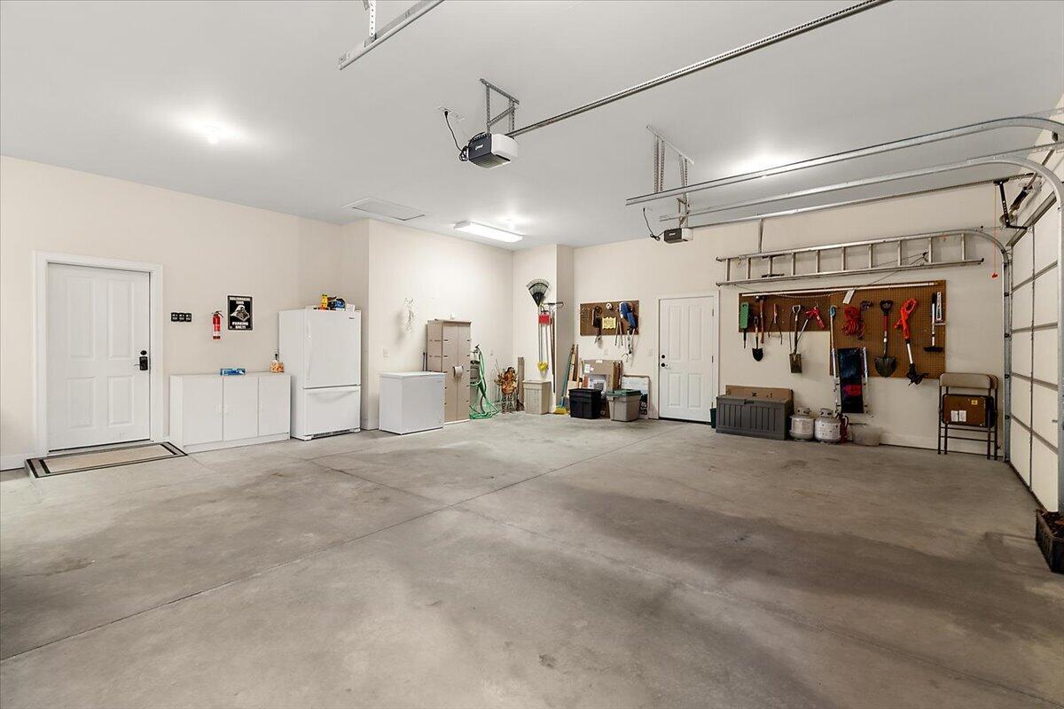 2666 Heritage Way Stevensville MI 49127