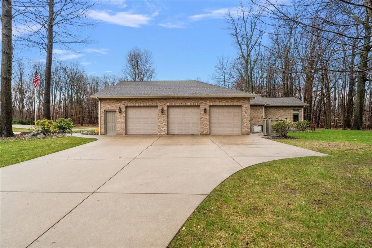 2666 Heritage Way Stevensville MI 49127