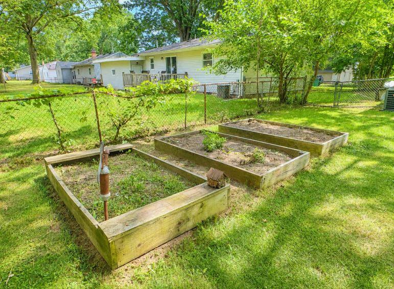 1507 Lake Avenue Portage MI 49002