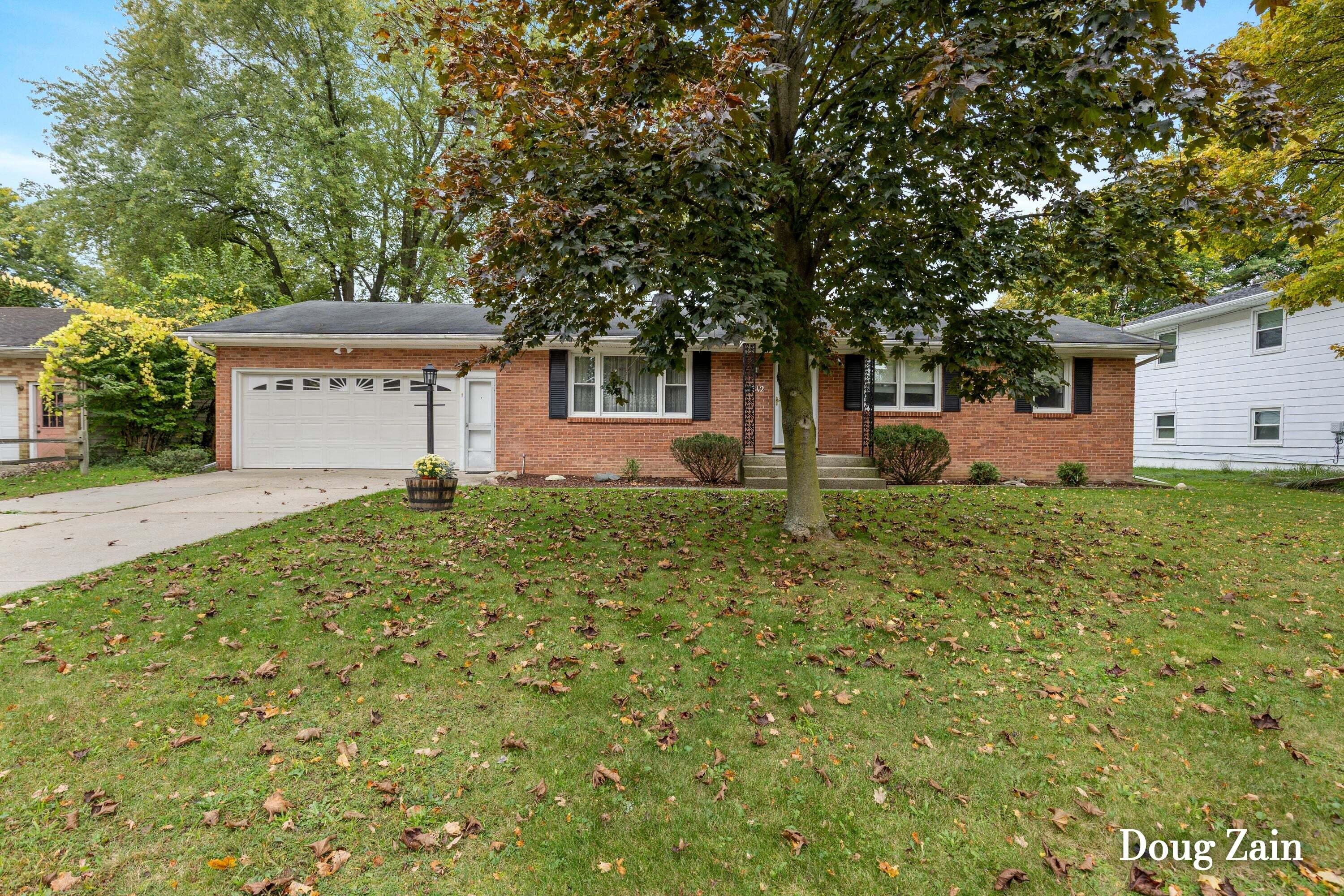 1812 Stilesgate Street SE Grand Rapids MI 49508