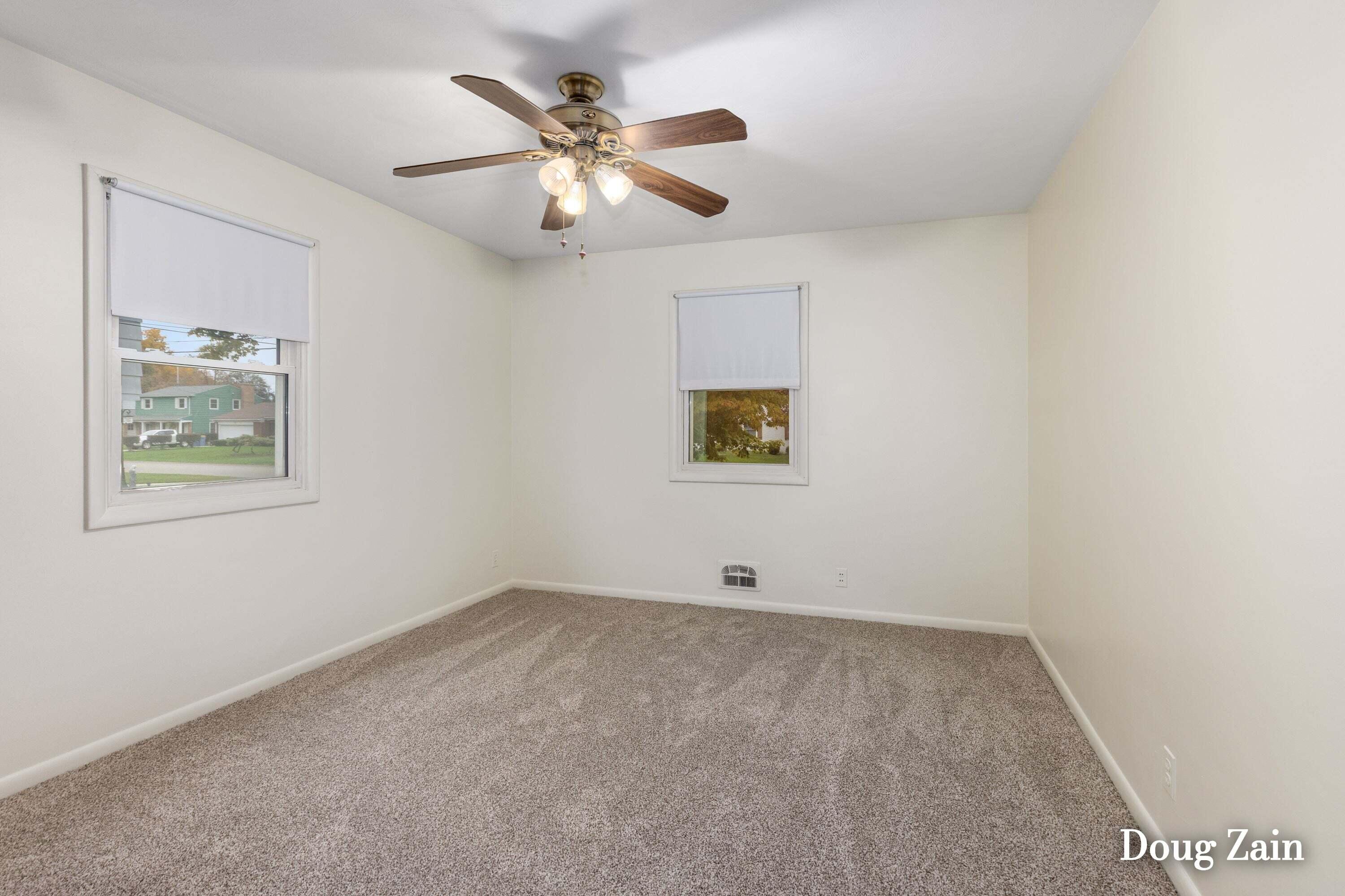 1812 Stilesgate Street SE Grand Rapids MI 49508