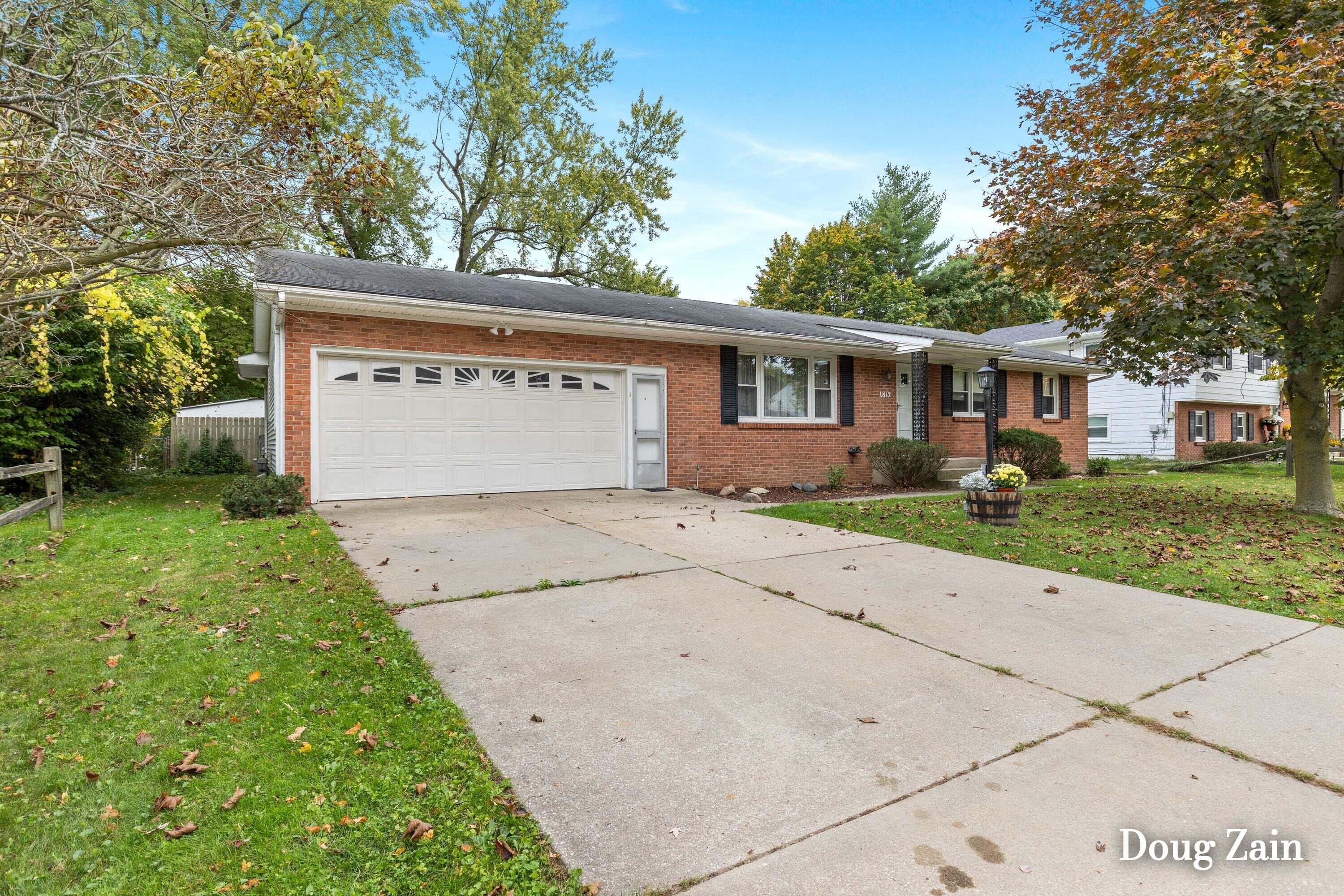 1812 Stilesgate Street SE Grand Rapids MI 49508