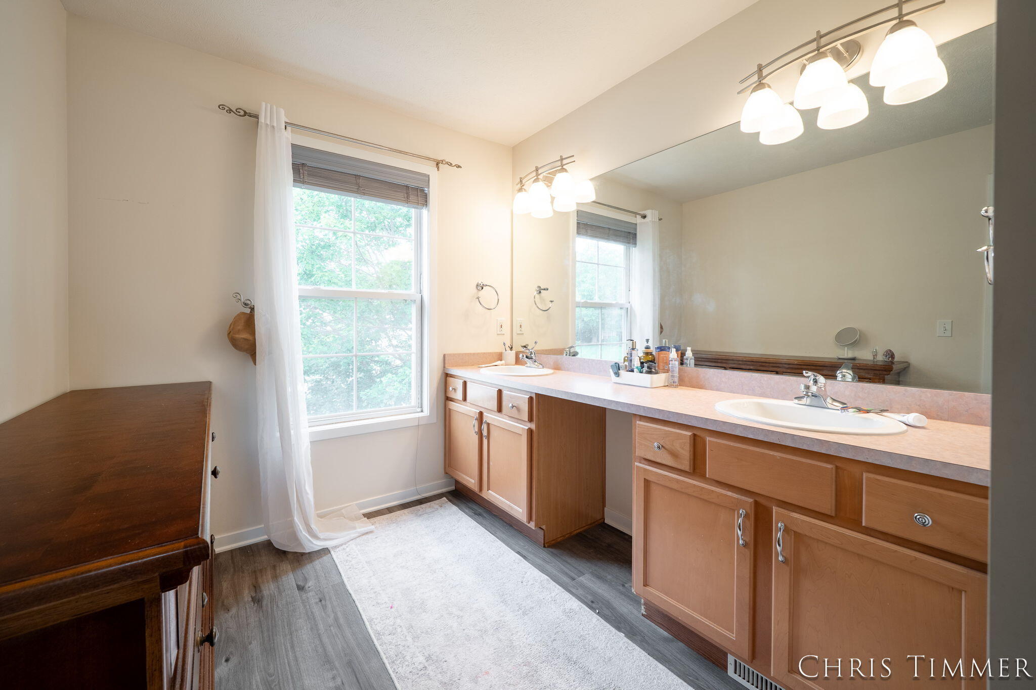 1877 Sun Park Drive Zeeland MI 49464
