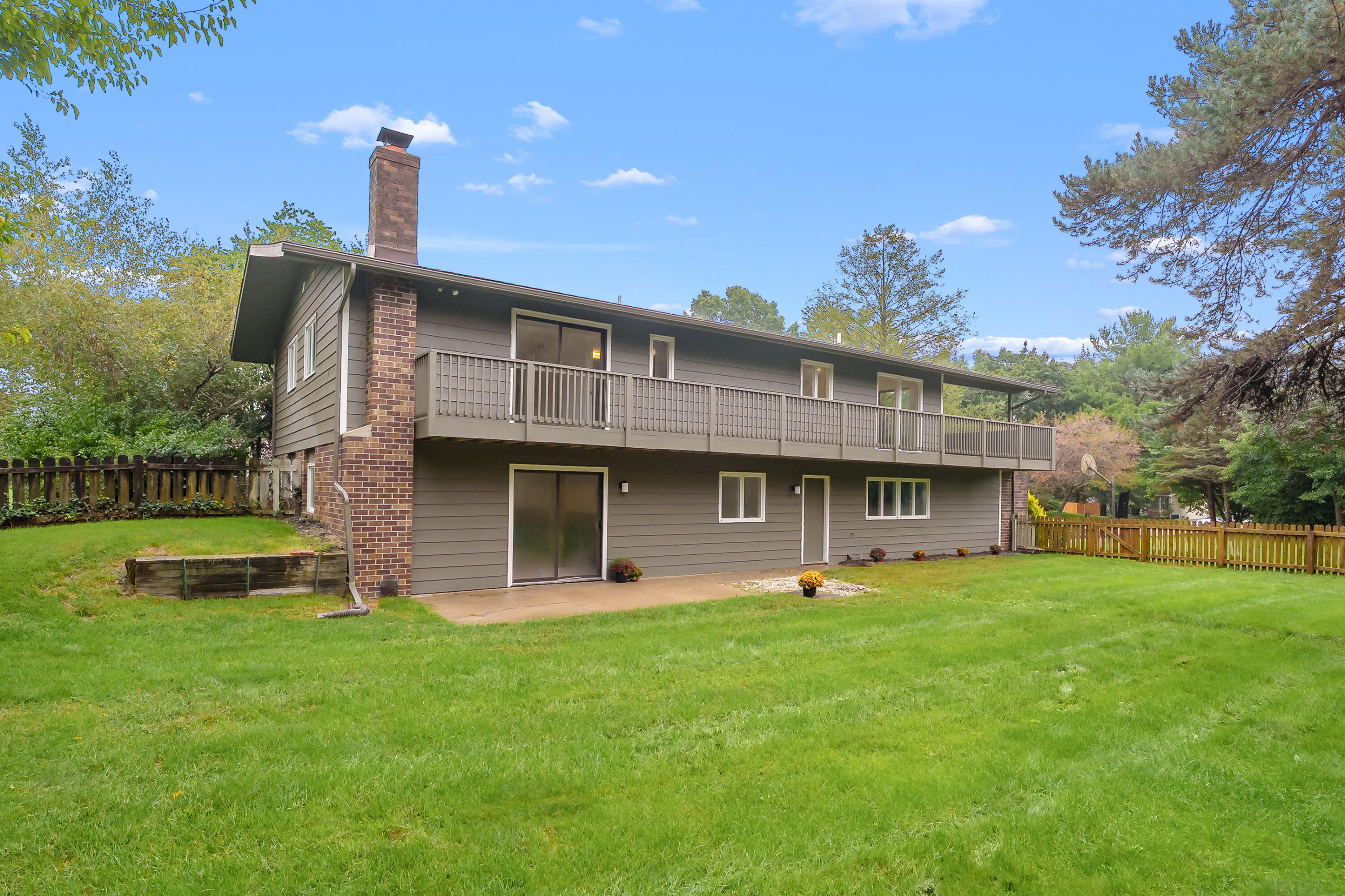 5285 Burning Tree Road Kalamazoo MI 49009