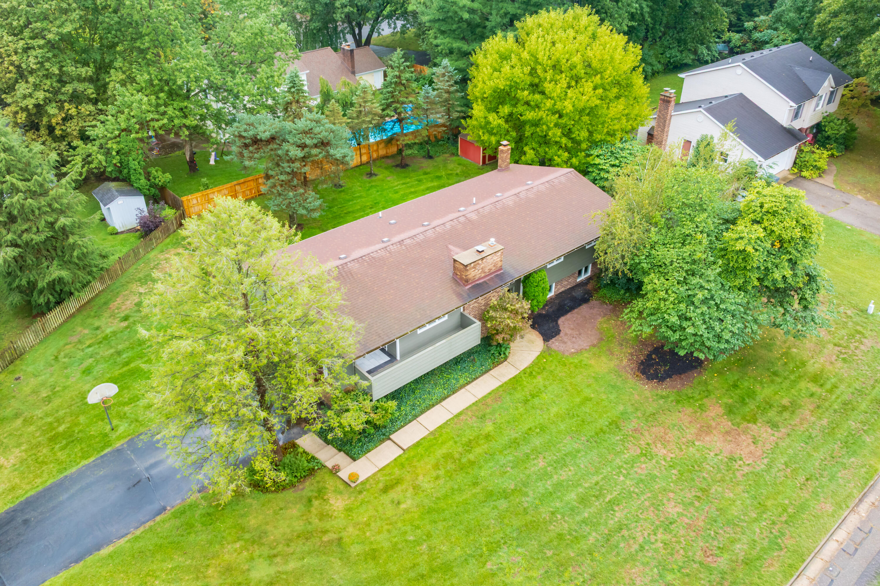 5285 Burning Tree Road Kalamazoo MI 49009
