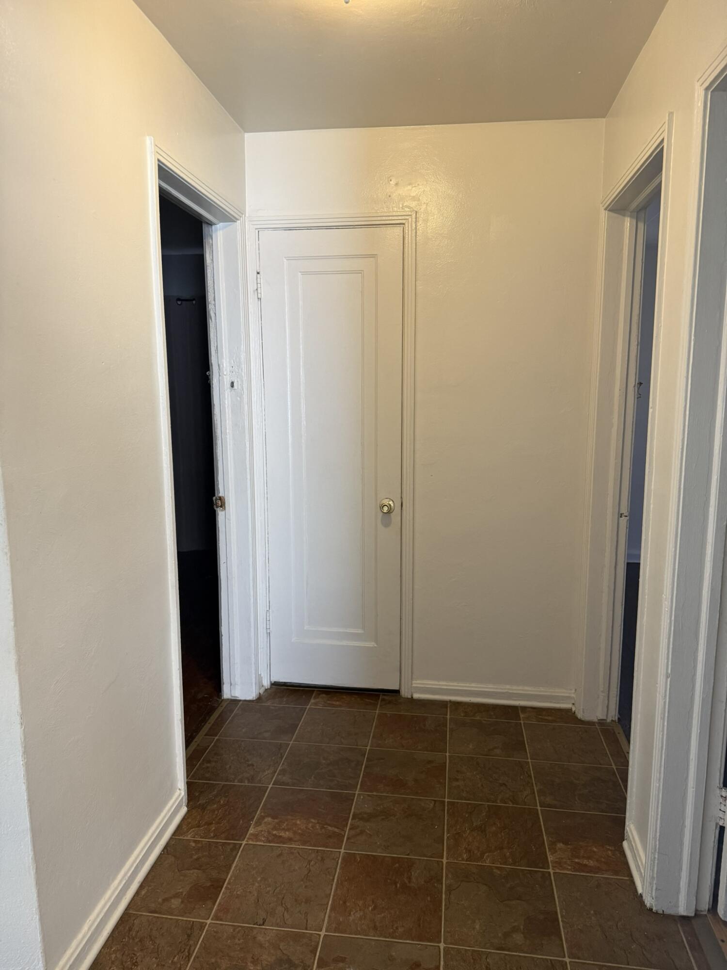 1860 Ray Street Muskegon MI 49442